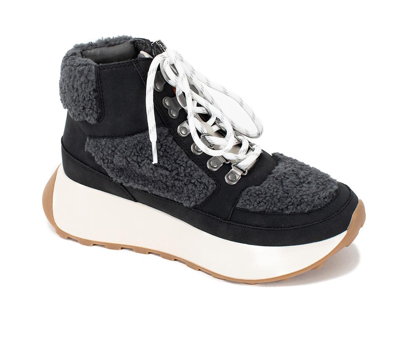 Women's Yellow Box Hacey Hiker Boots Product Image