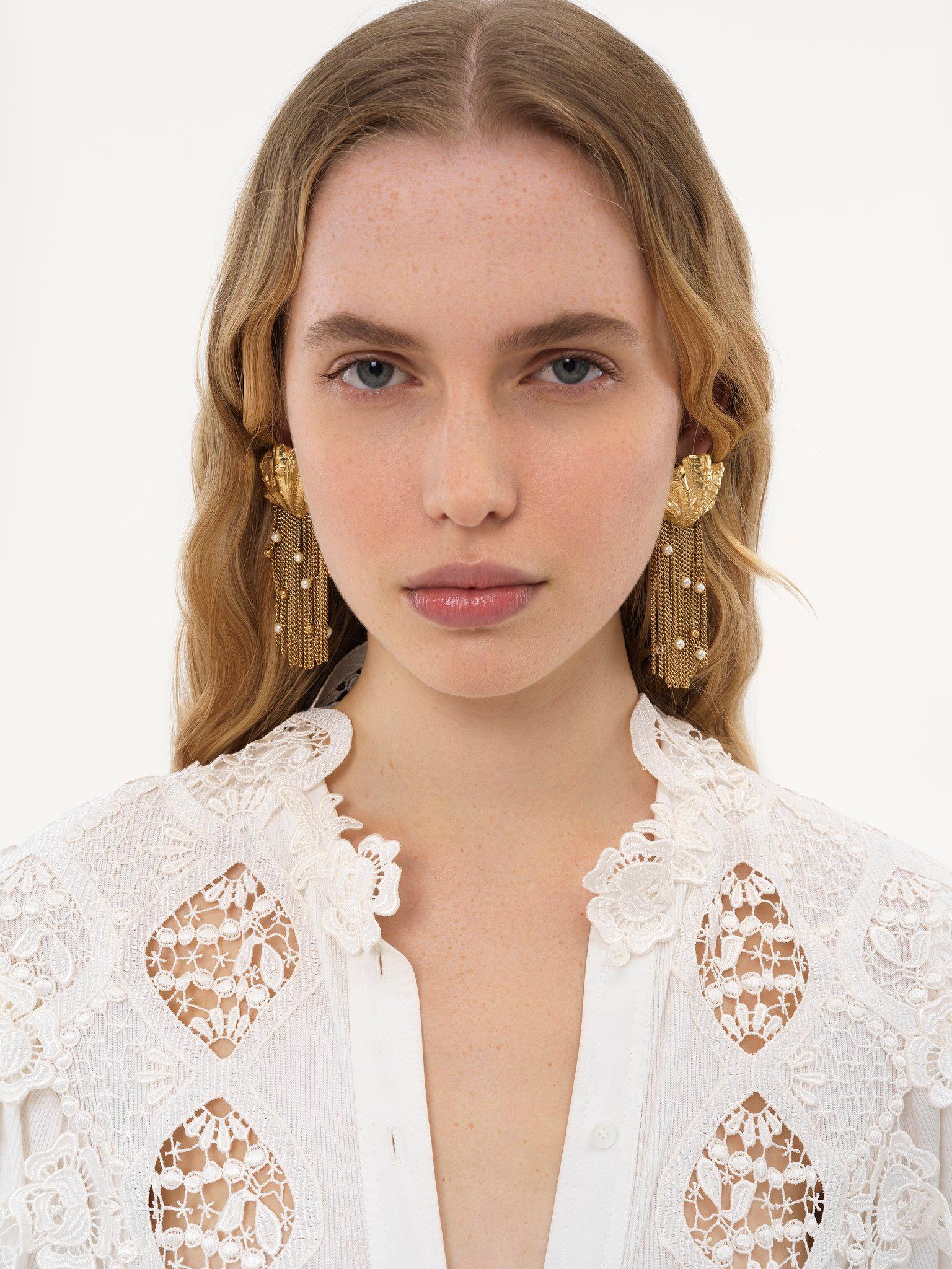 The Chloé Shells earrings Product Image