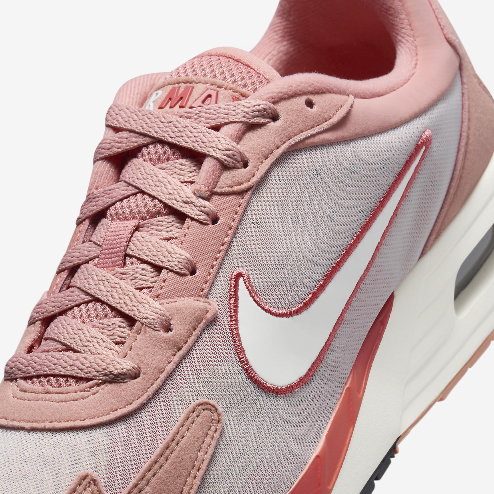 Nike Air Max Solo Women's Shoes Product Image