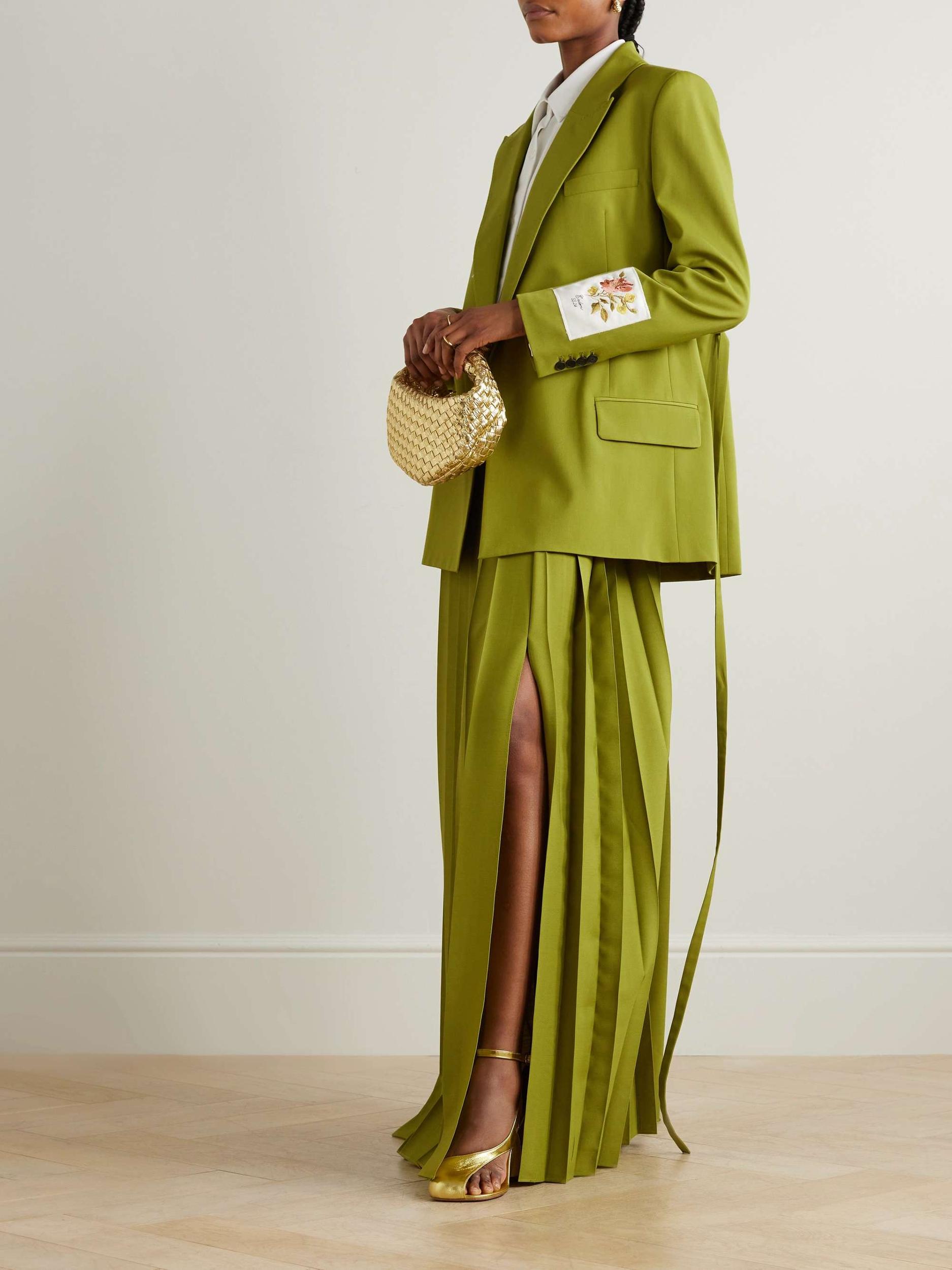 High Waisted Loose Pleated Solid Color Split-Side Skirts Product Image