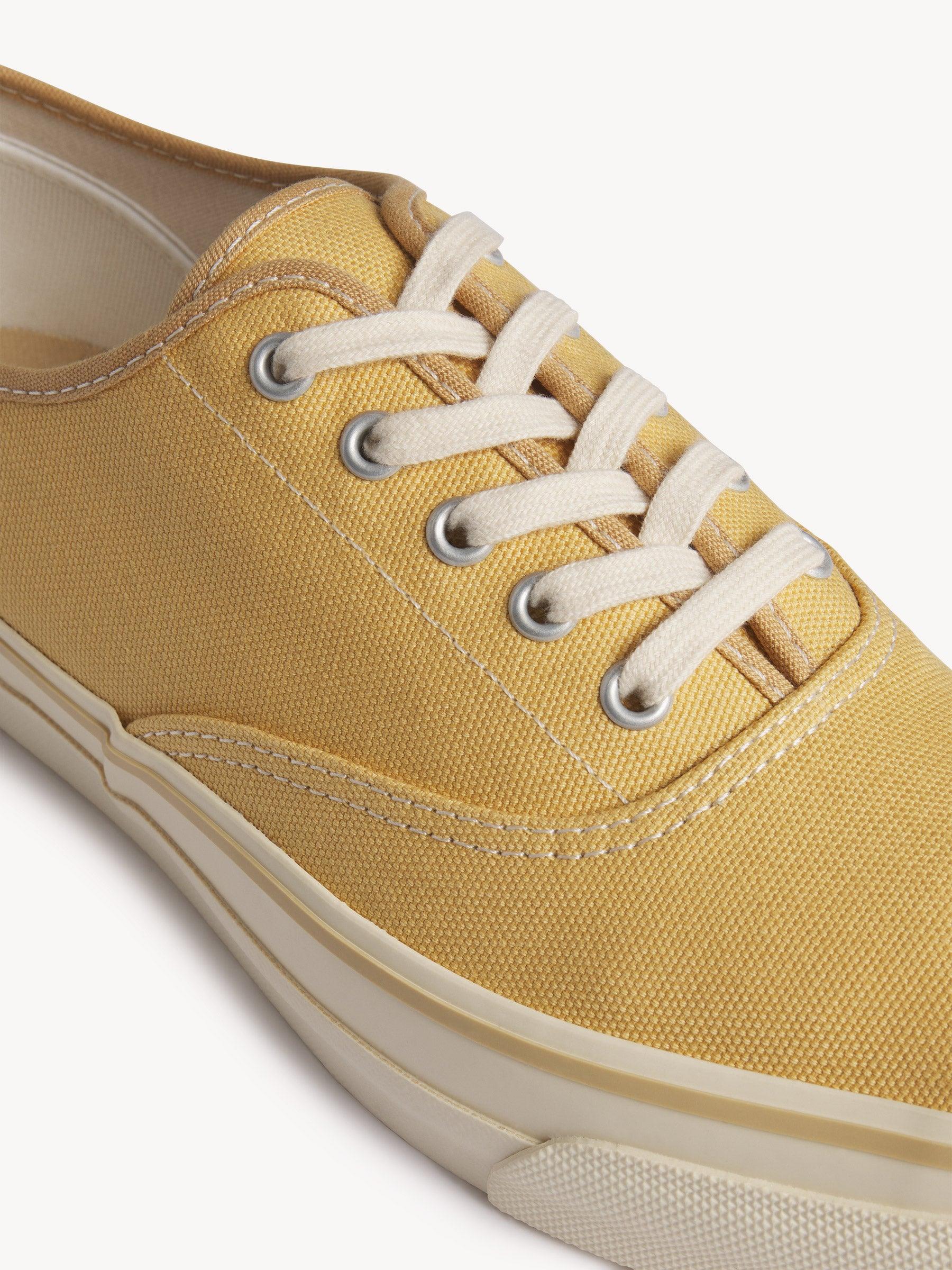 Aureoline Deck Shoe Product Image