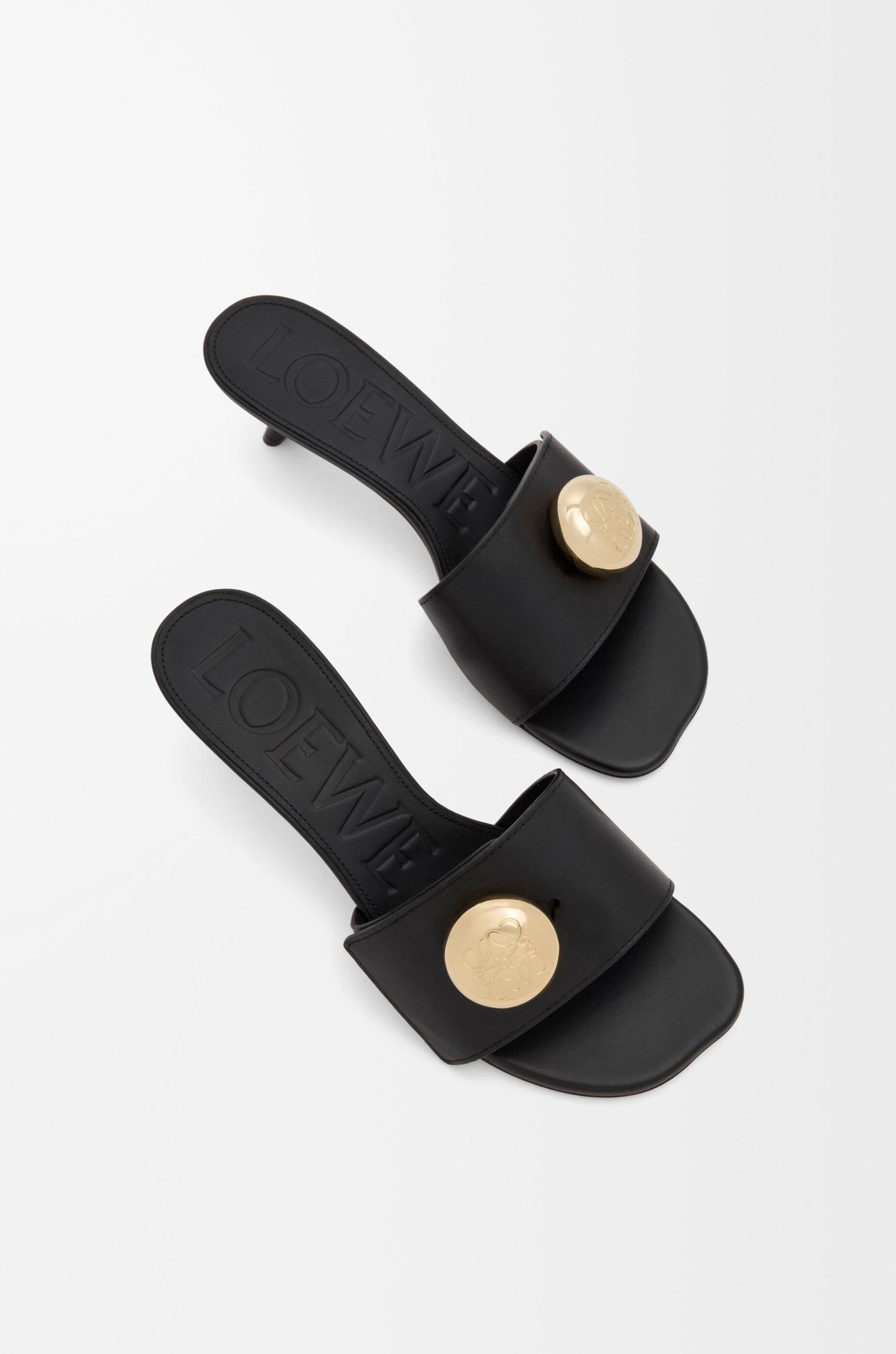 Pebble slide in soft calfskin Product Image