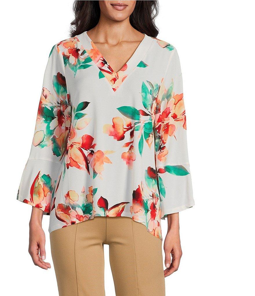 Slim Factor by Investments Scattered Blooms V-Neckline 3/4 Slit Sleeve Top Product Image