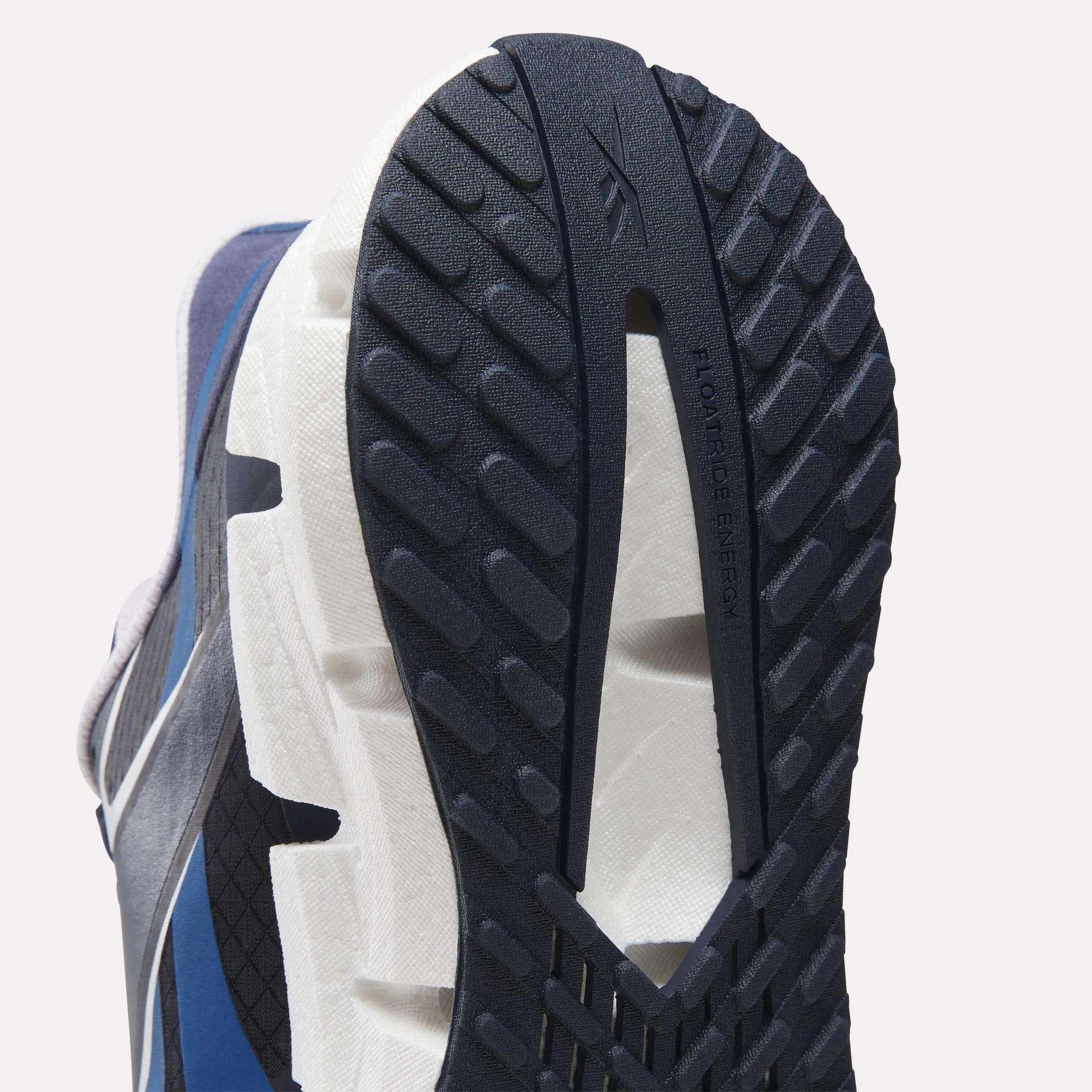 Men's FloatZig 1 Shoes Male Product Image