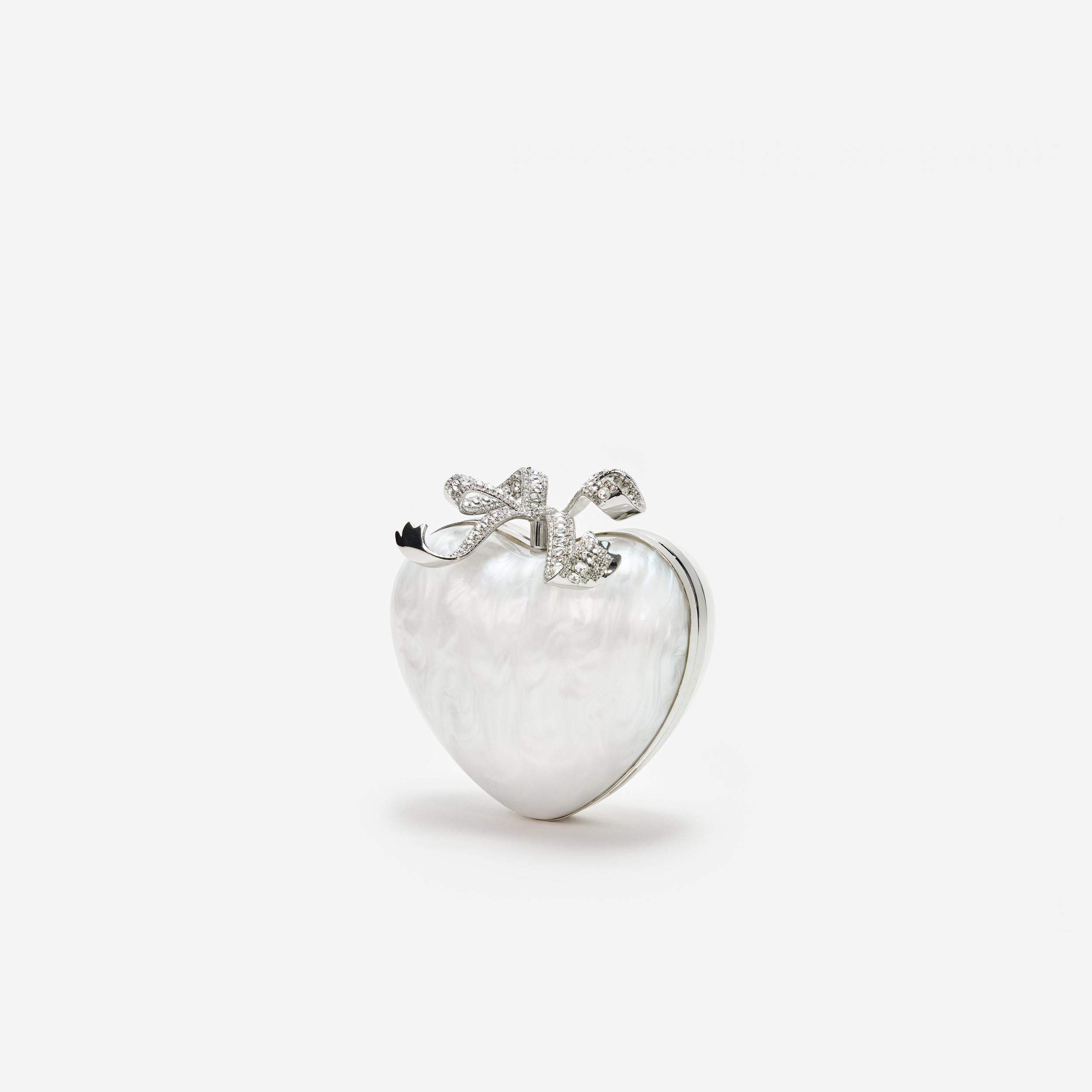Pearl Heart Clutch Product Image