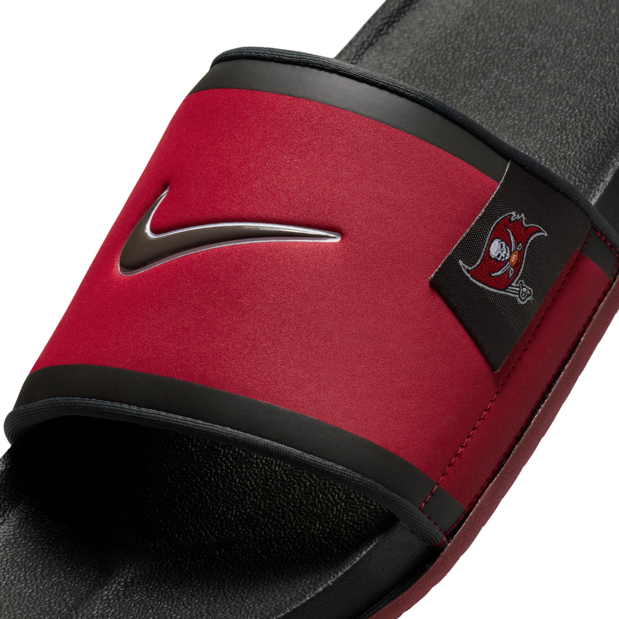 Nike Men's Offcourt (Tampa Bay Buccaneers) Offcourt Slides Product Image