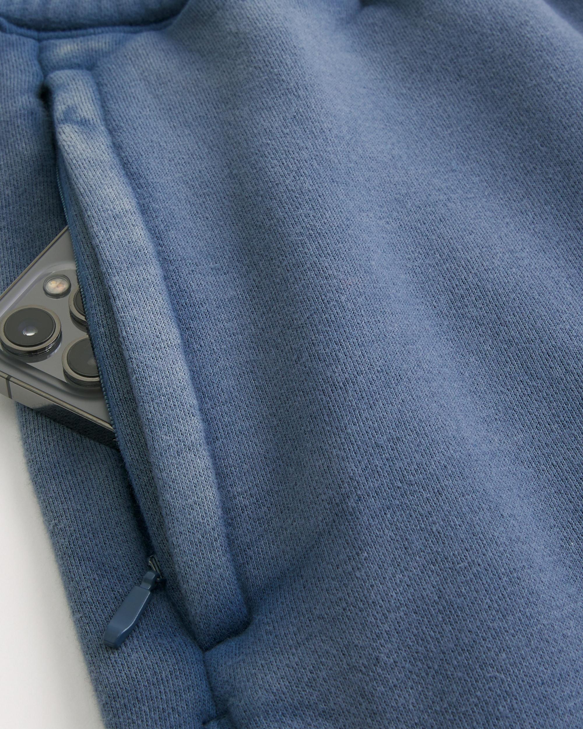 Mid-Thigh Loose Fleece Shorts Product Image