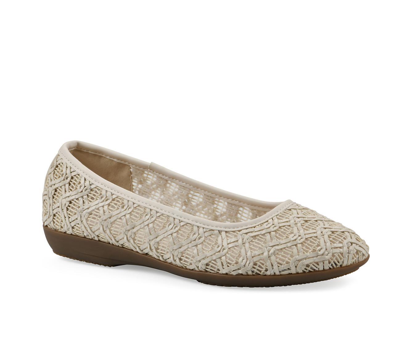Women's Cliffs by White Mountain Cariann Flats Product Image