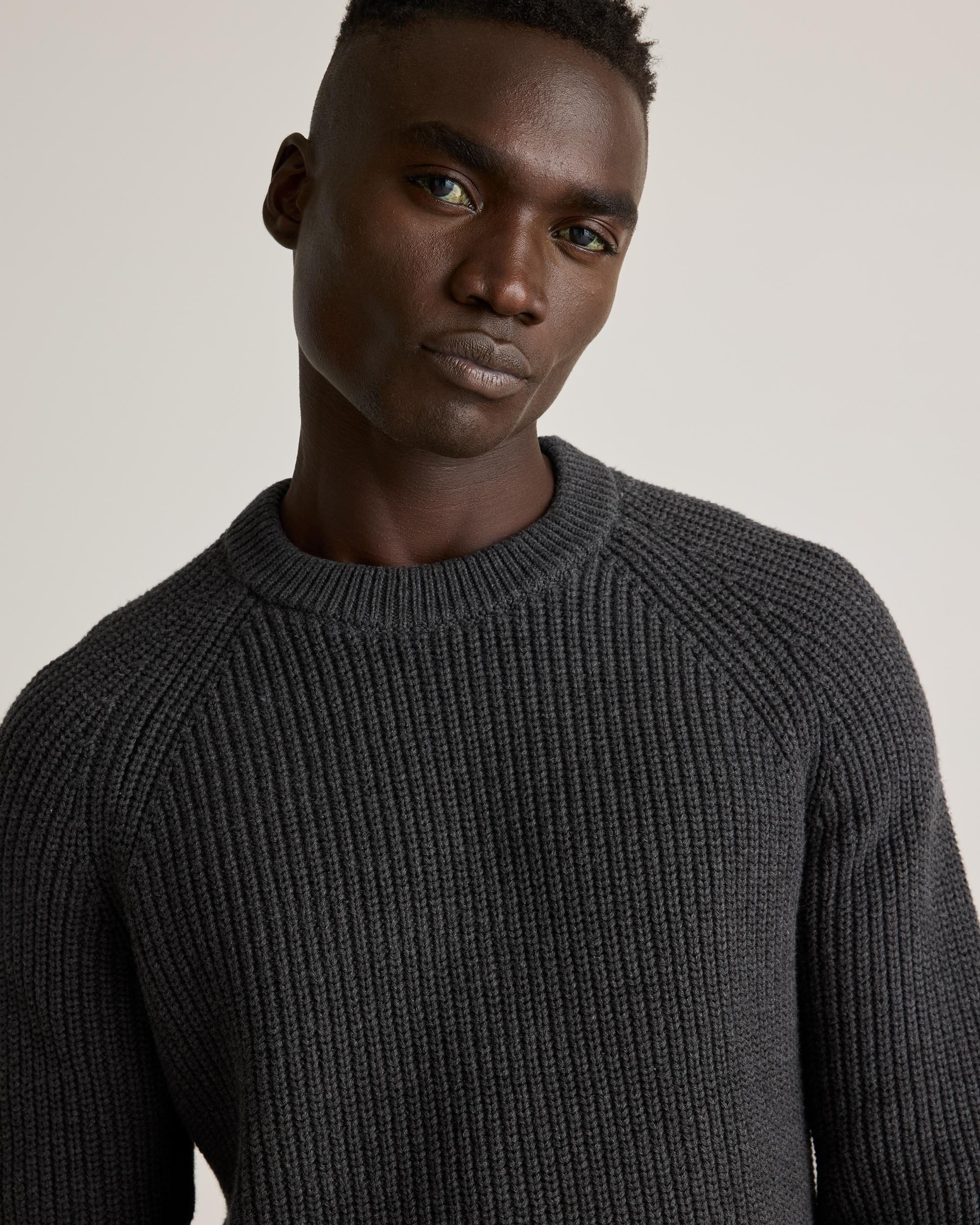 Quince | Men's Fisherman Crew Sweater Organic Cotton Product Image