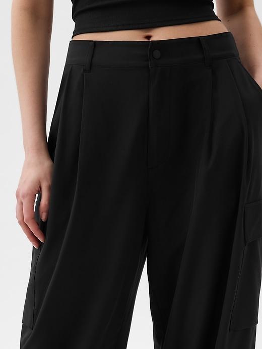 GapFit High Rise Runaround Cargo Joggers Product Image