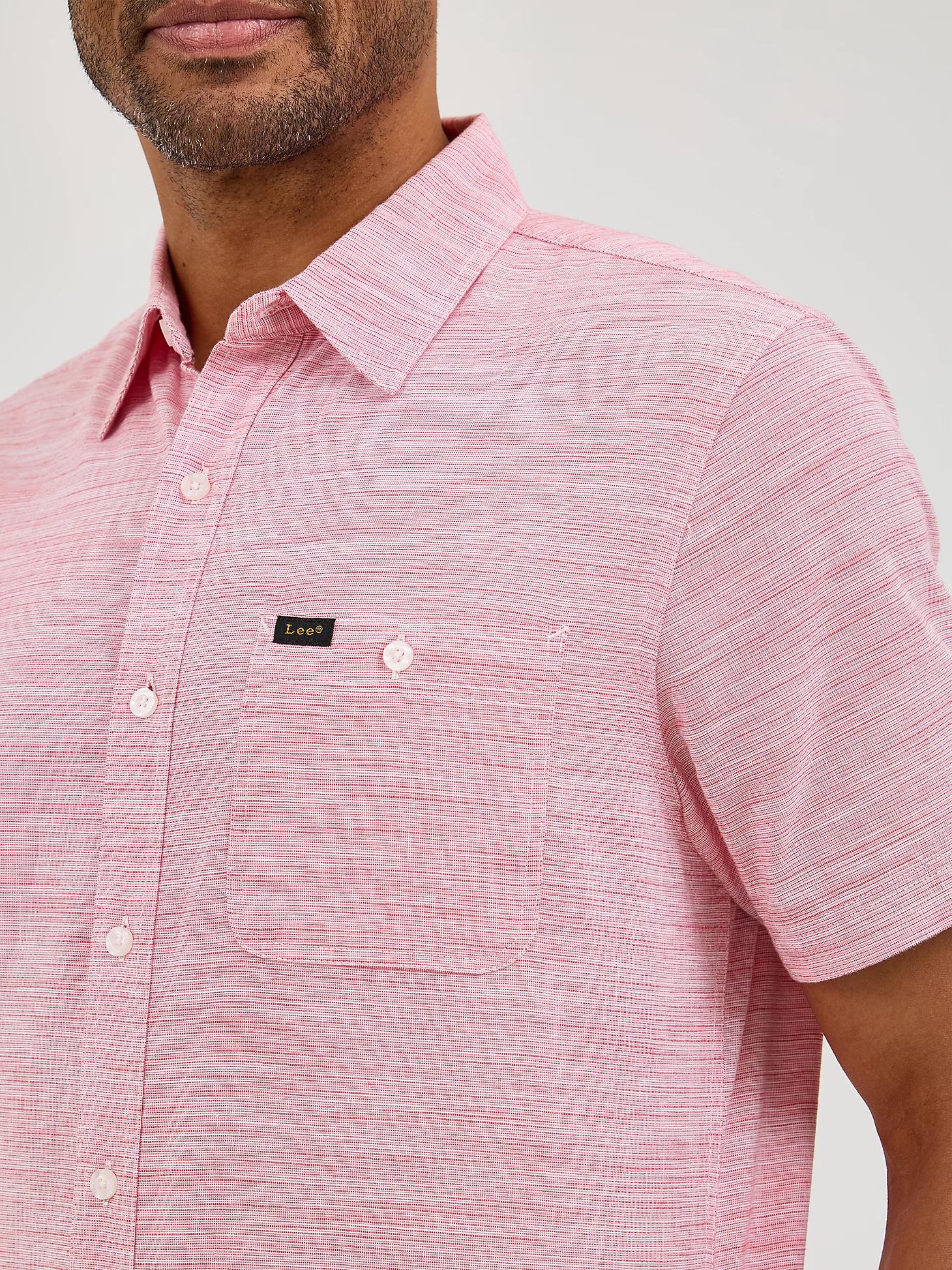 Men's Short Sleeve Solid Slub Button Down Shirt | Men's Tops & Tees | Lee® Product Image