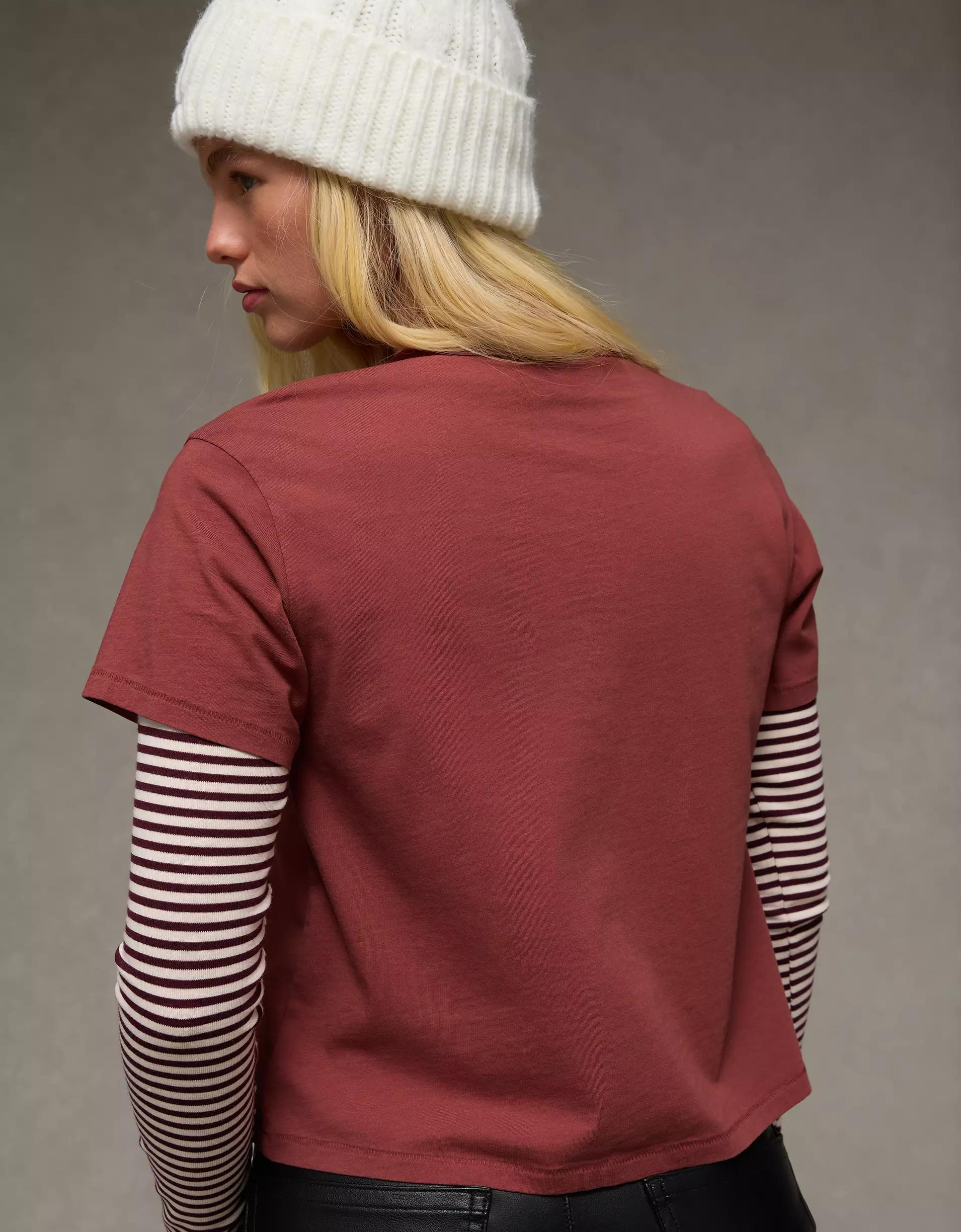 AE Ex-Boyfriend Holiday Graphic T-Shirt Product Image