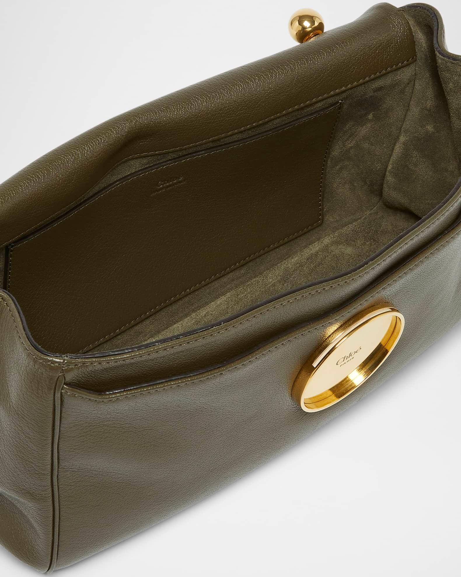 Heritage Medium Crossbody Bag in Grained Leather  Product Image