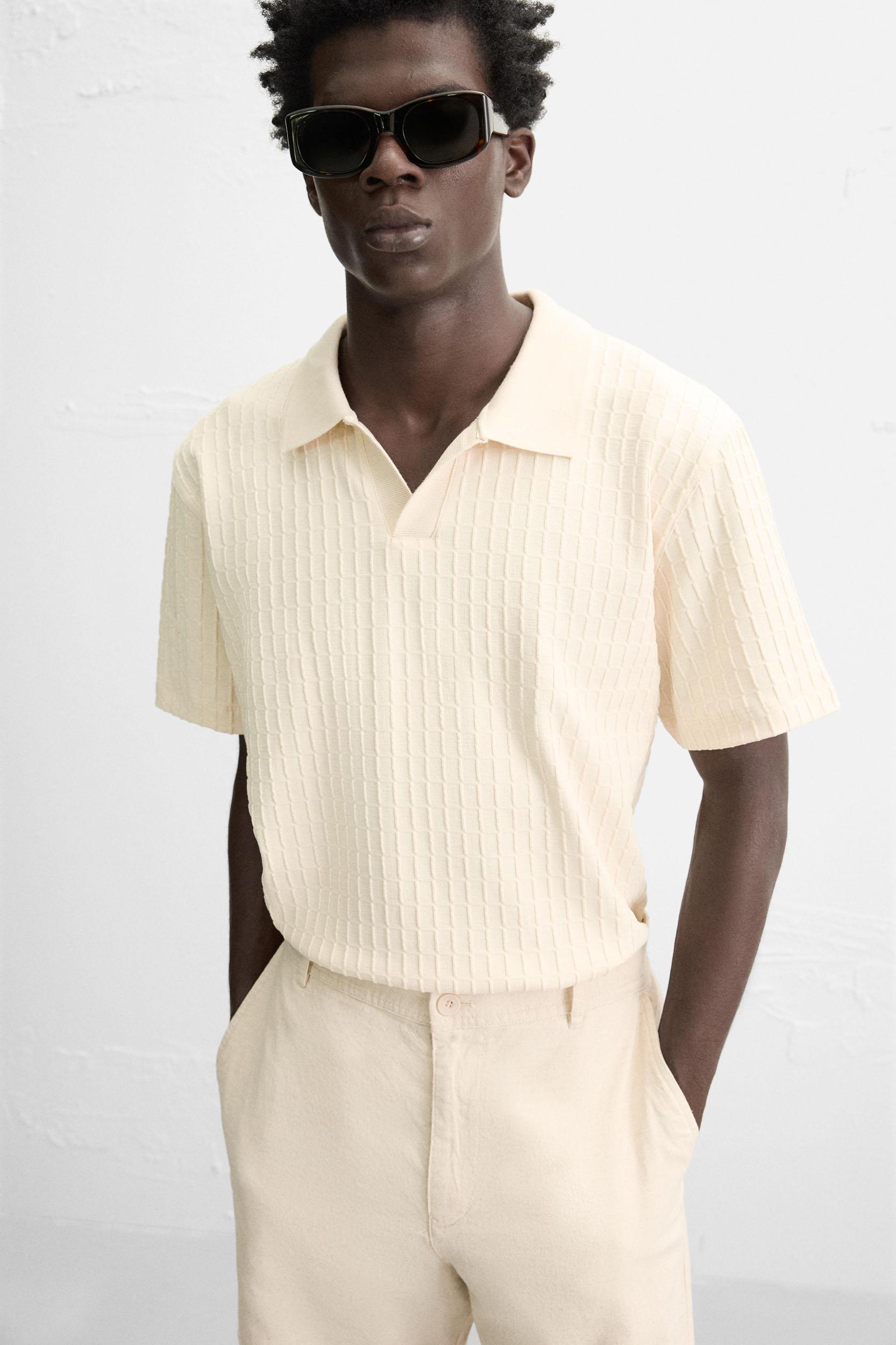 TEXTURED POLO Product Image