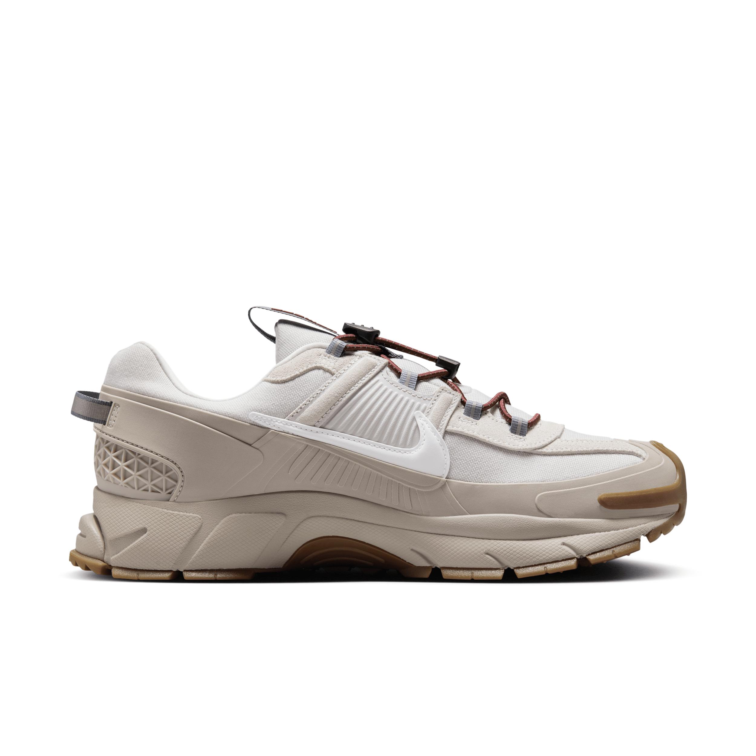 Mens Nike Zoom Vomero Roam Casual Shoes Product Image