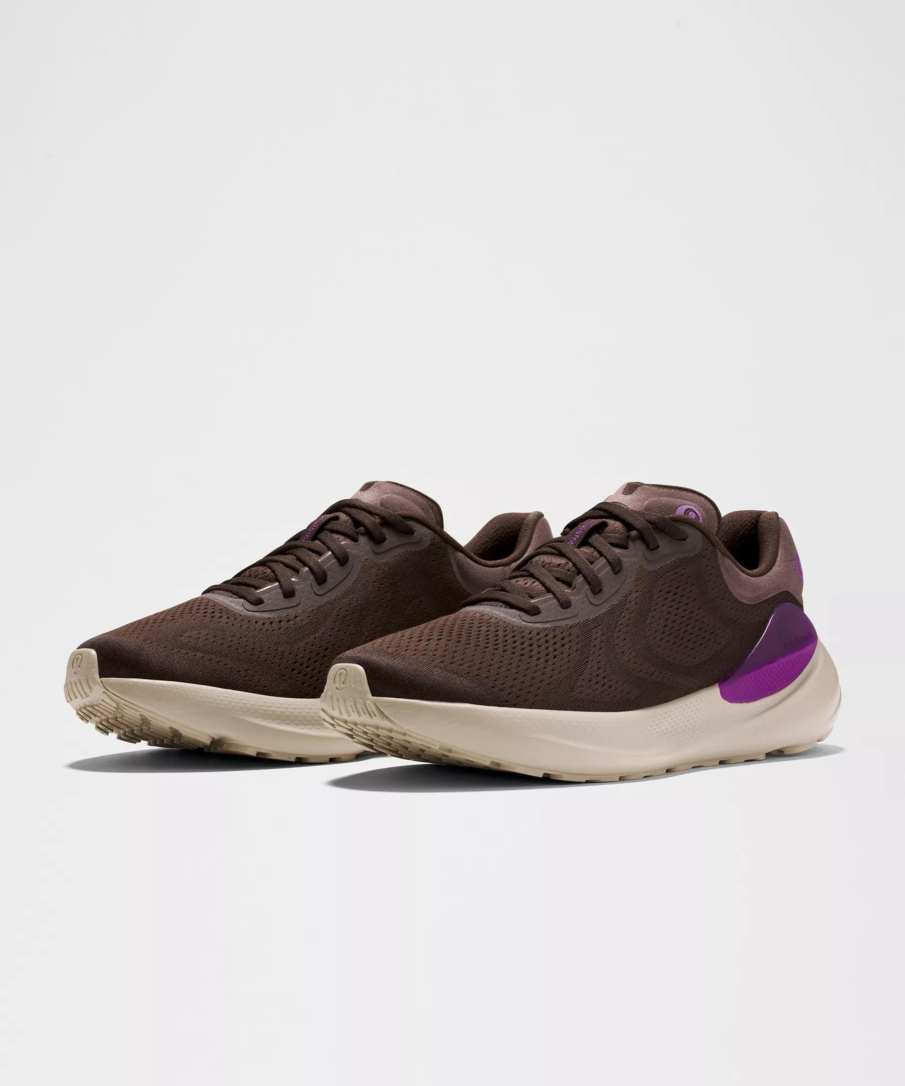 Men's Beyondfeel Running Shoe Product Image