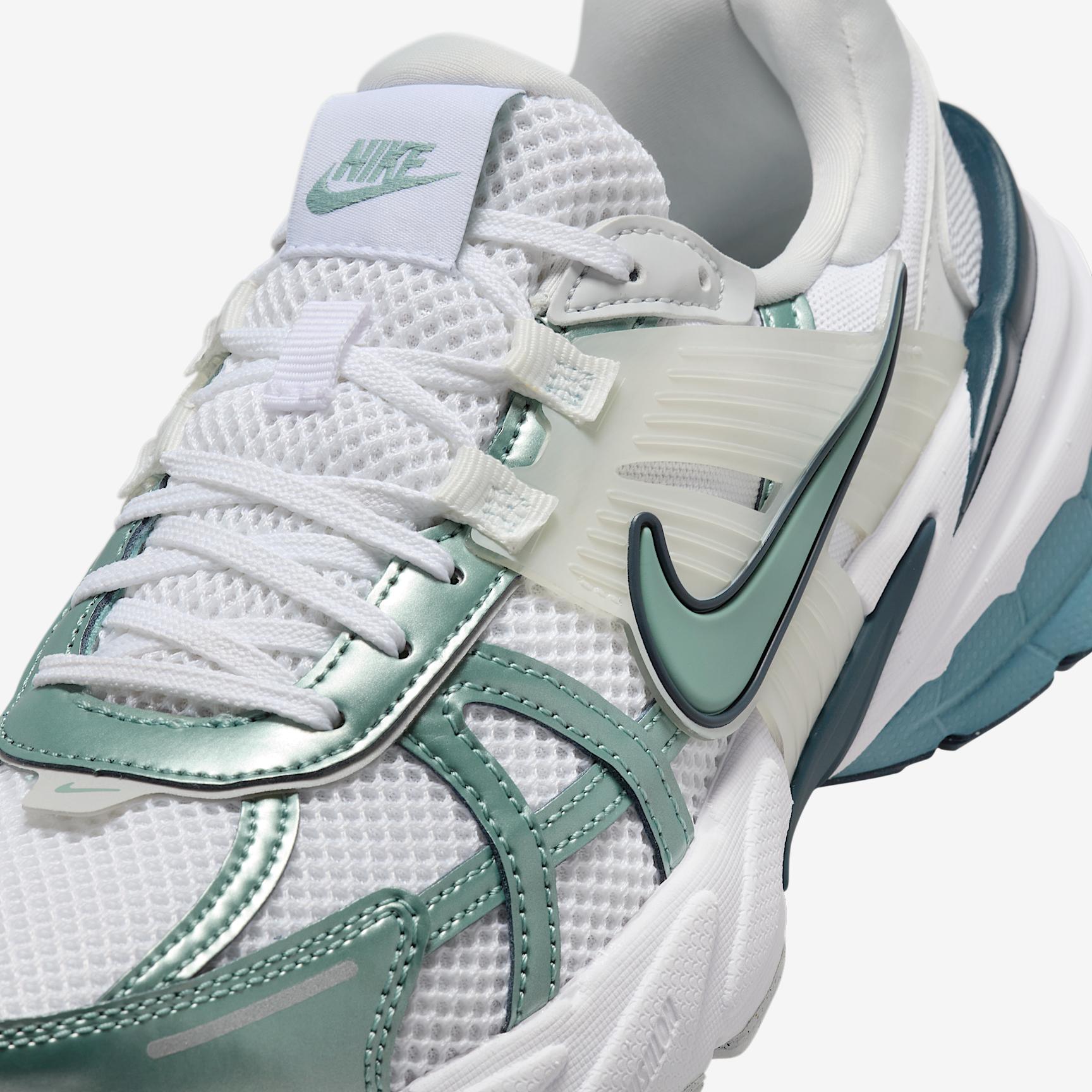 Nike Women's V2K Run Shoes with Reflective Accents Product Image