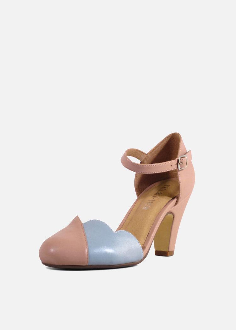 Lover Heart-Shaped Heels Product Image