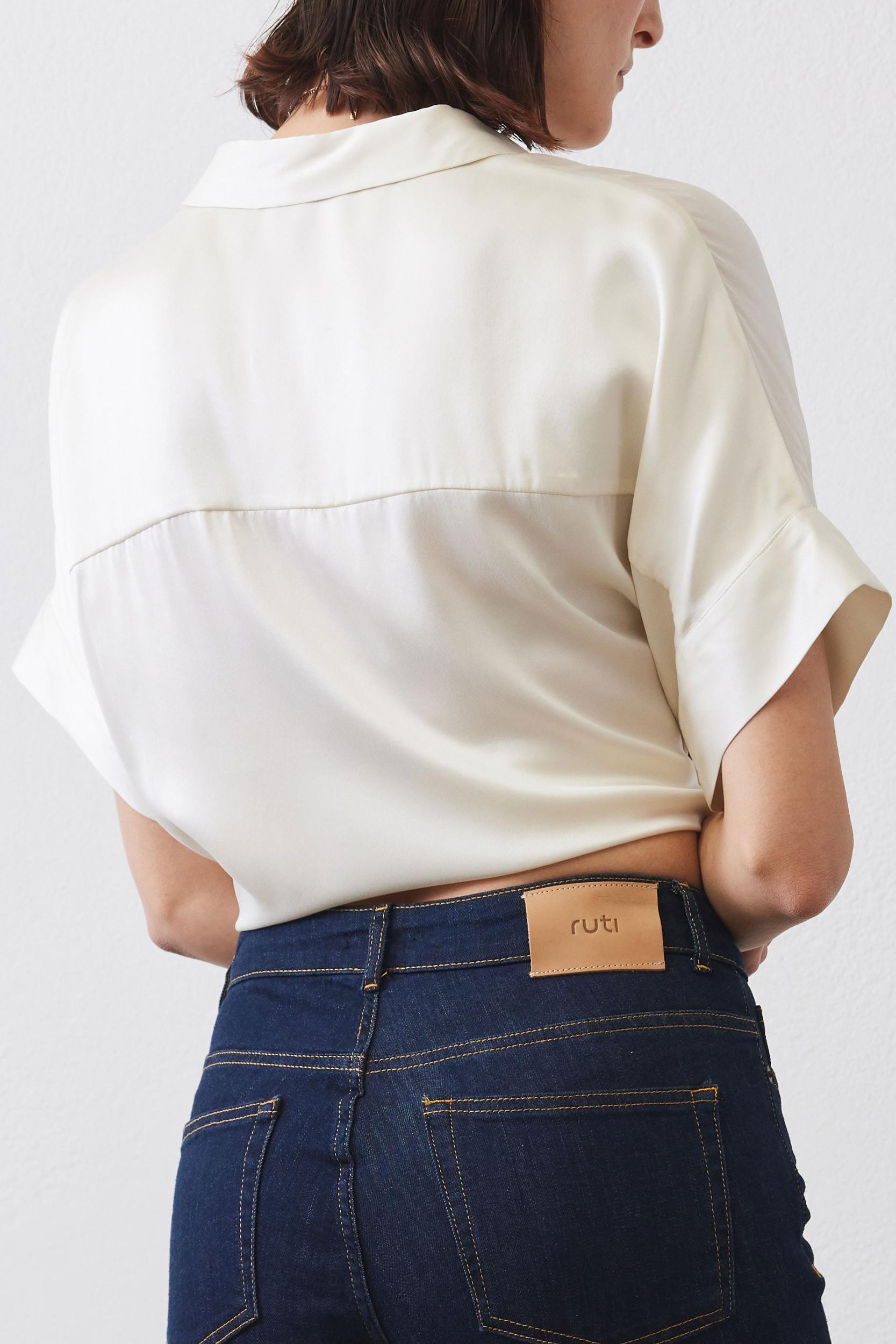 Boxy Washable Silk Cropped Blouse Product Image