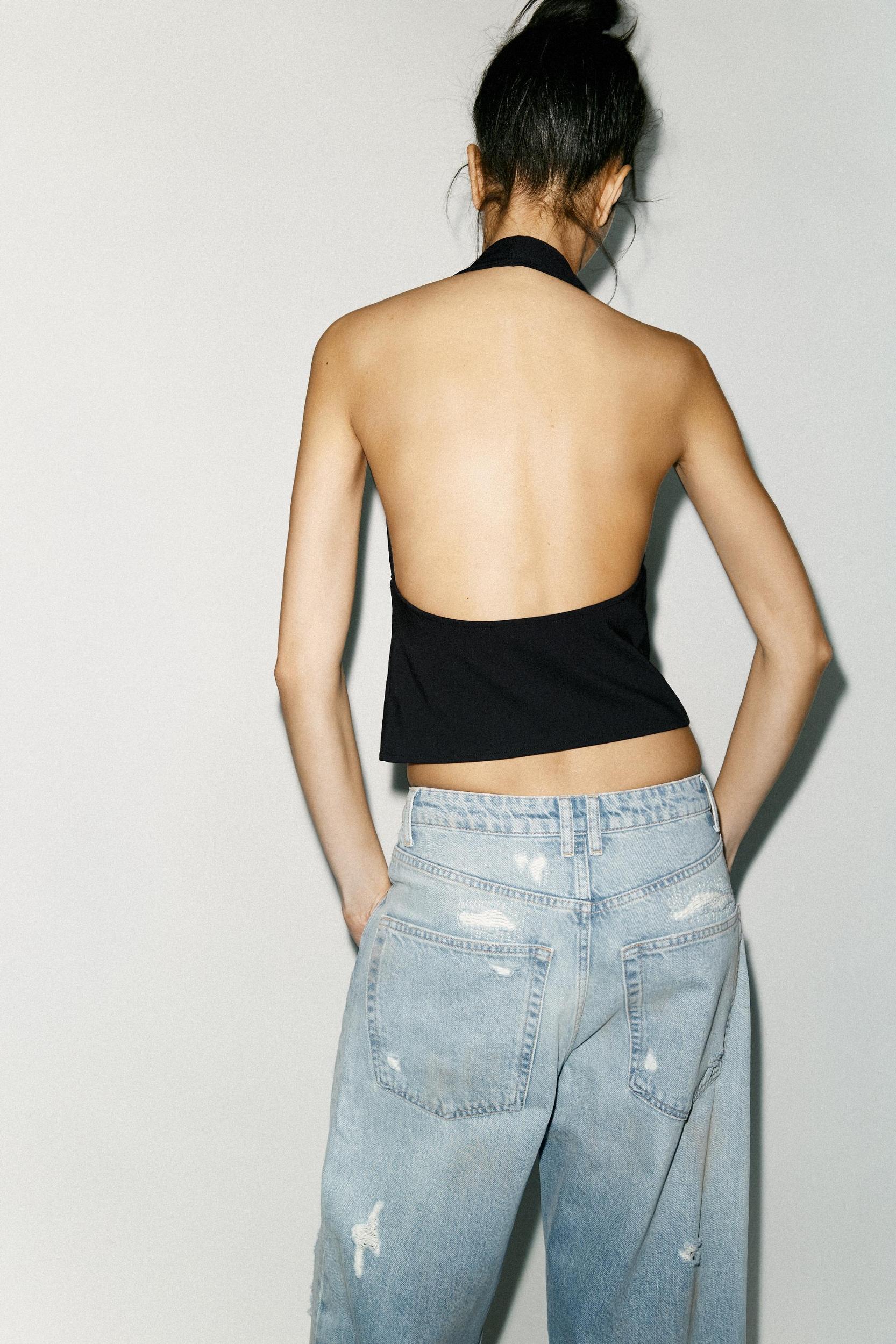 STRETCH HALTER TOP Product Image