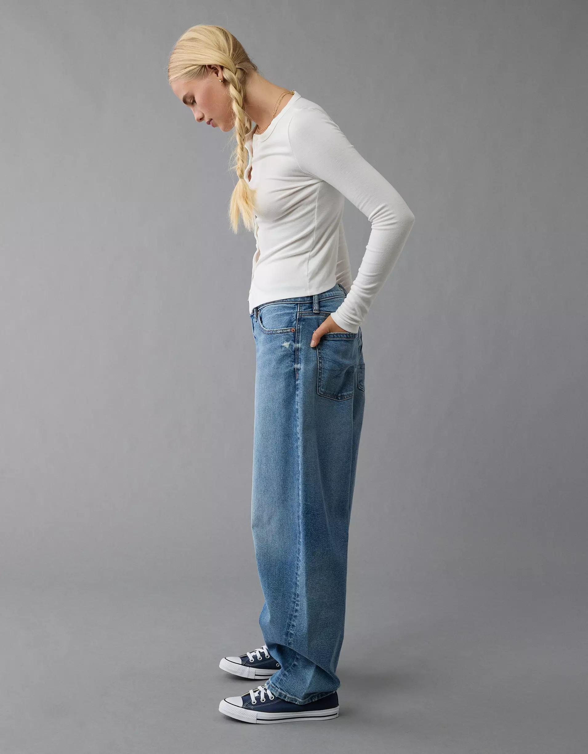 AE Strigid Low-Rise Baggy Barrel Jean Product Image
