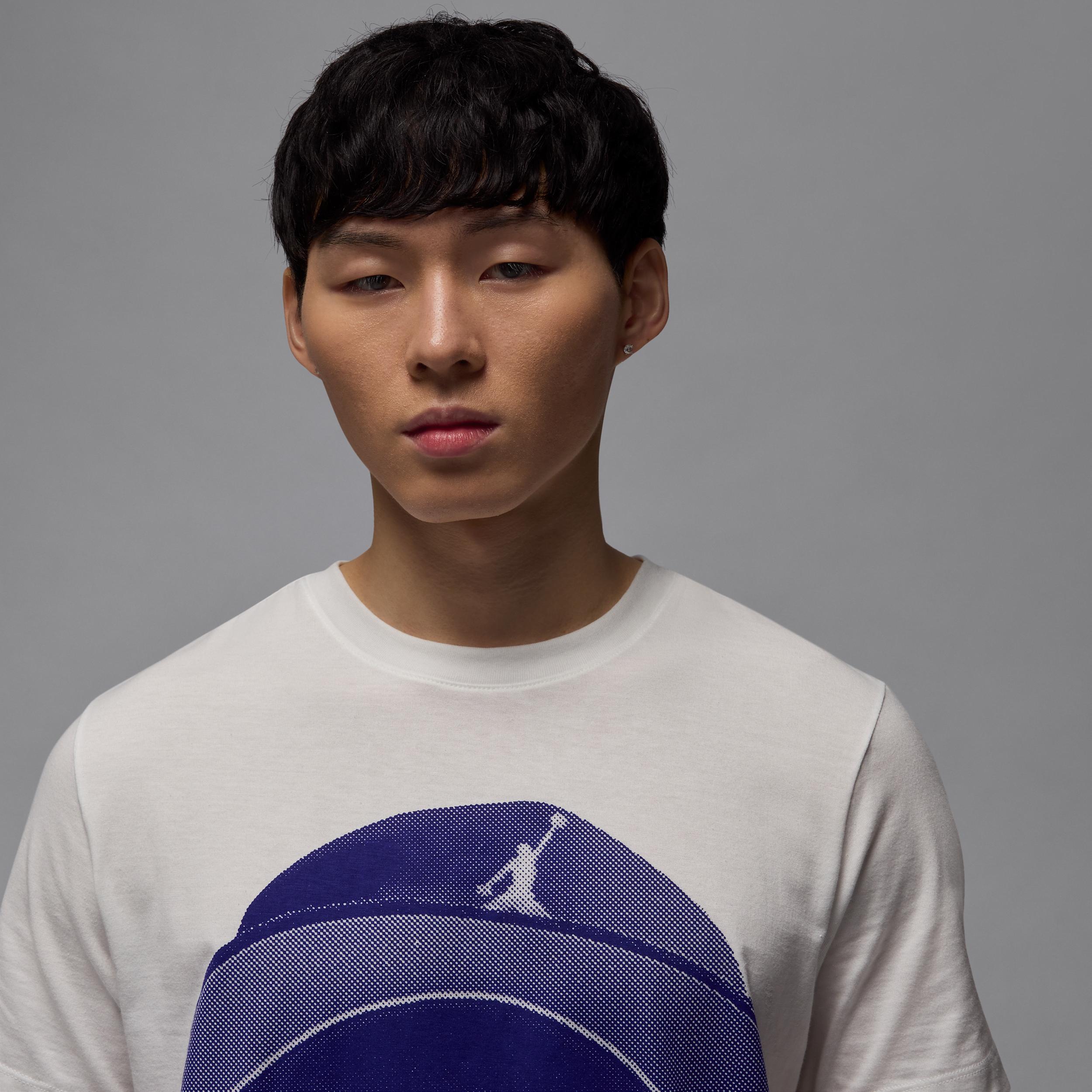 Jordan Men's Crew-Neck T-Shirt Product Image