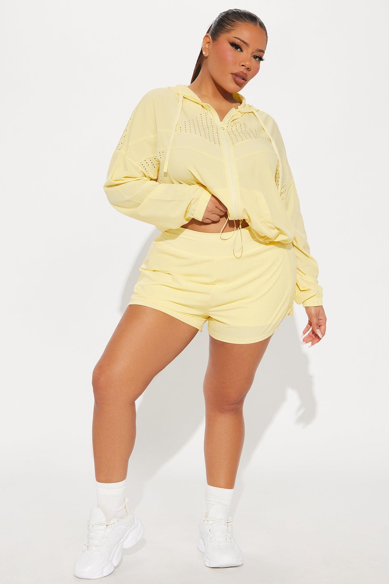 Racquet Club Active Short - Butter Yellow Product Image