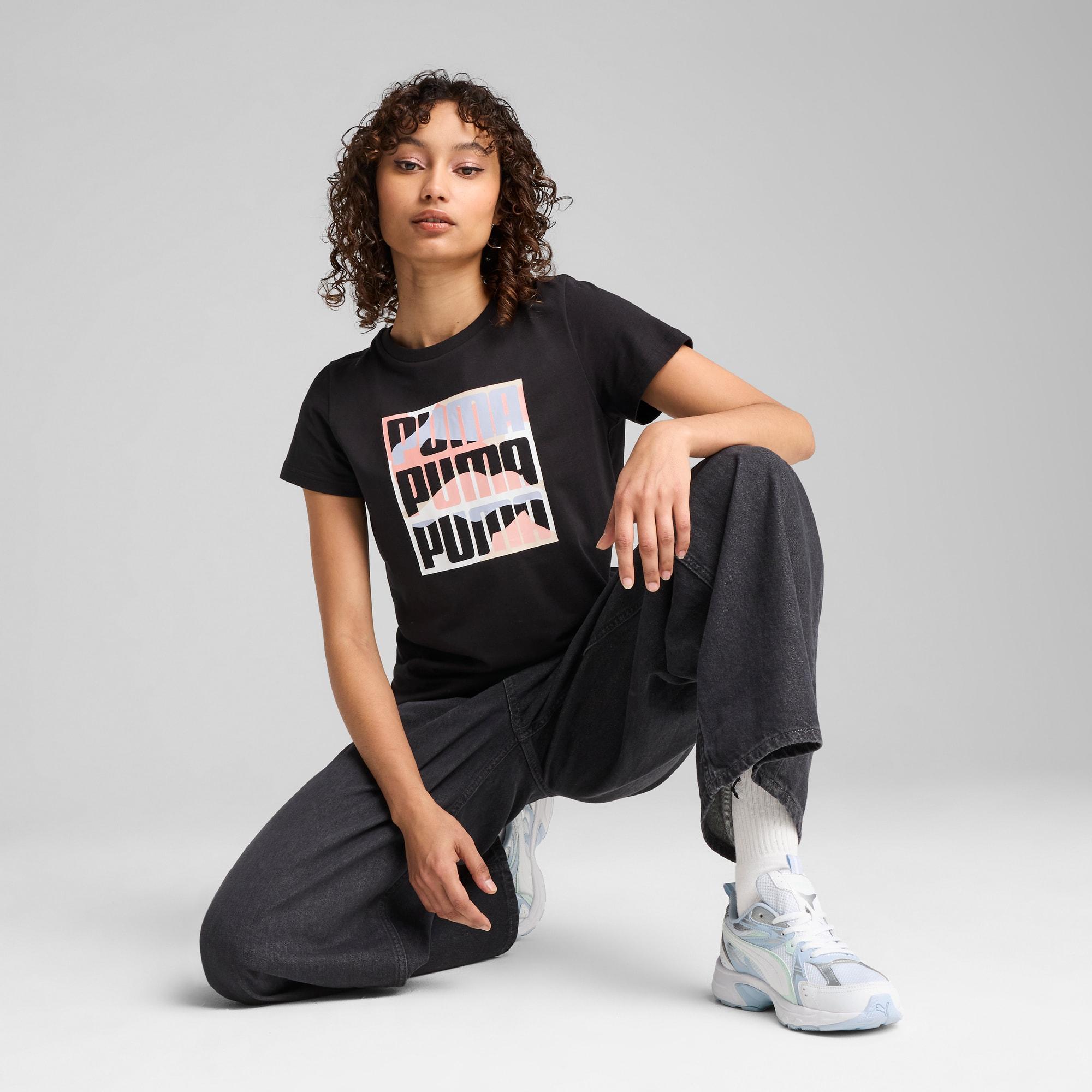 GRAPHICS Mountain Women's Tee Product Image