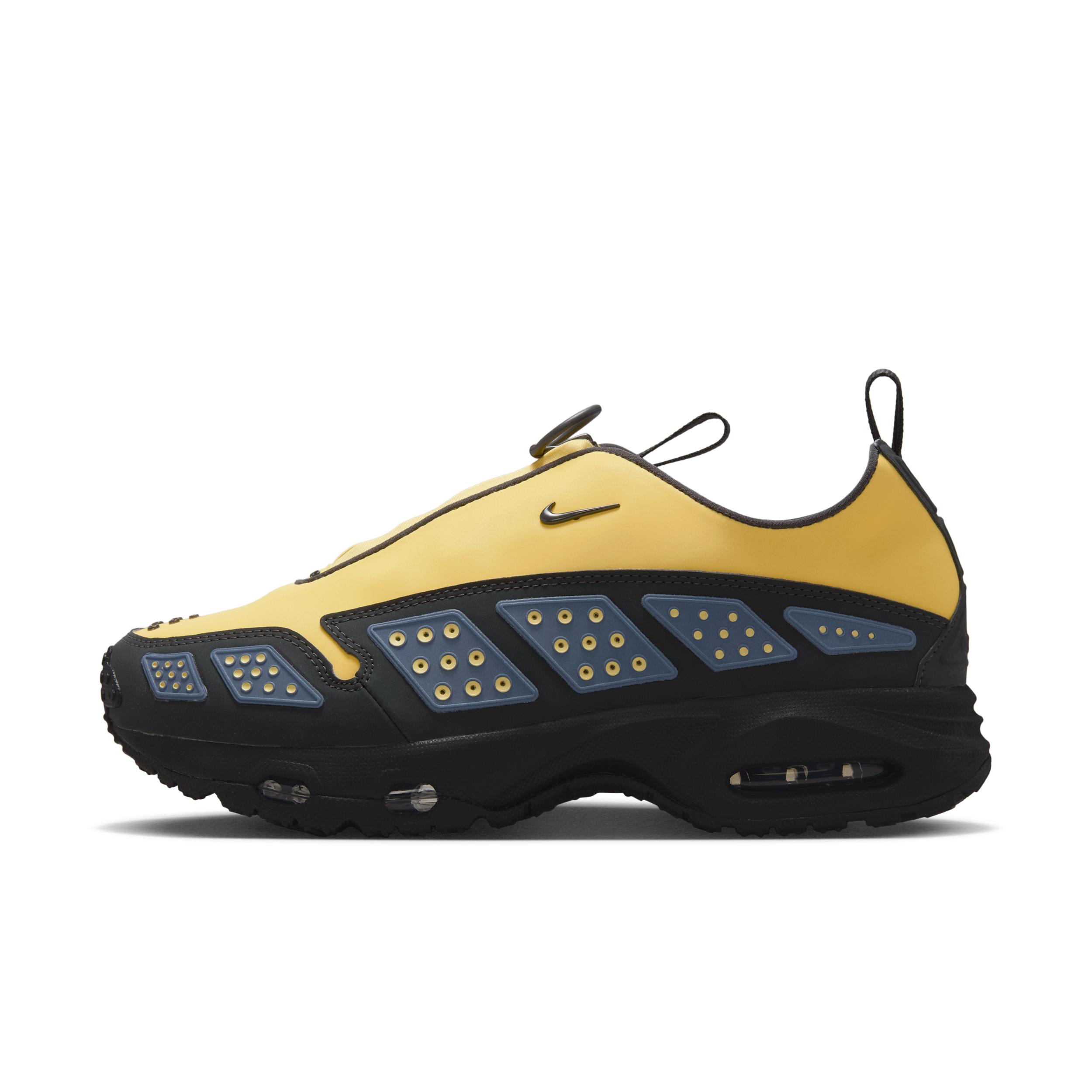 Nike Women's Air Max SNDR Shoes Product Image