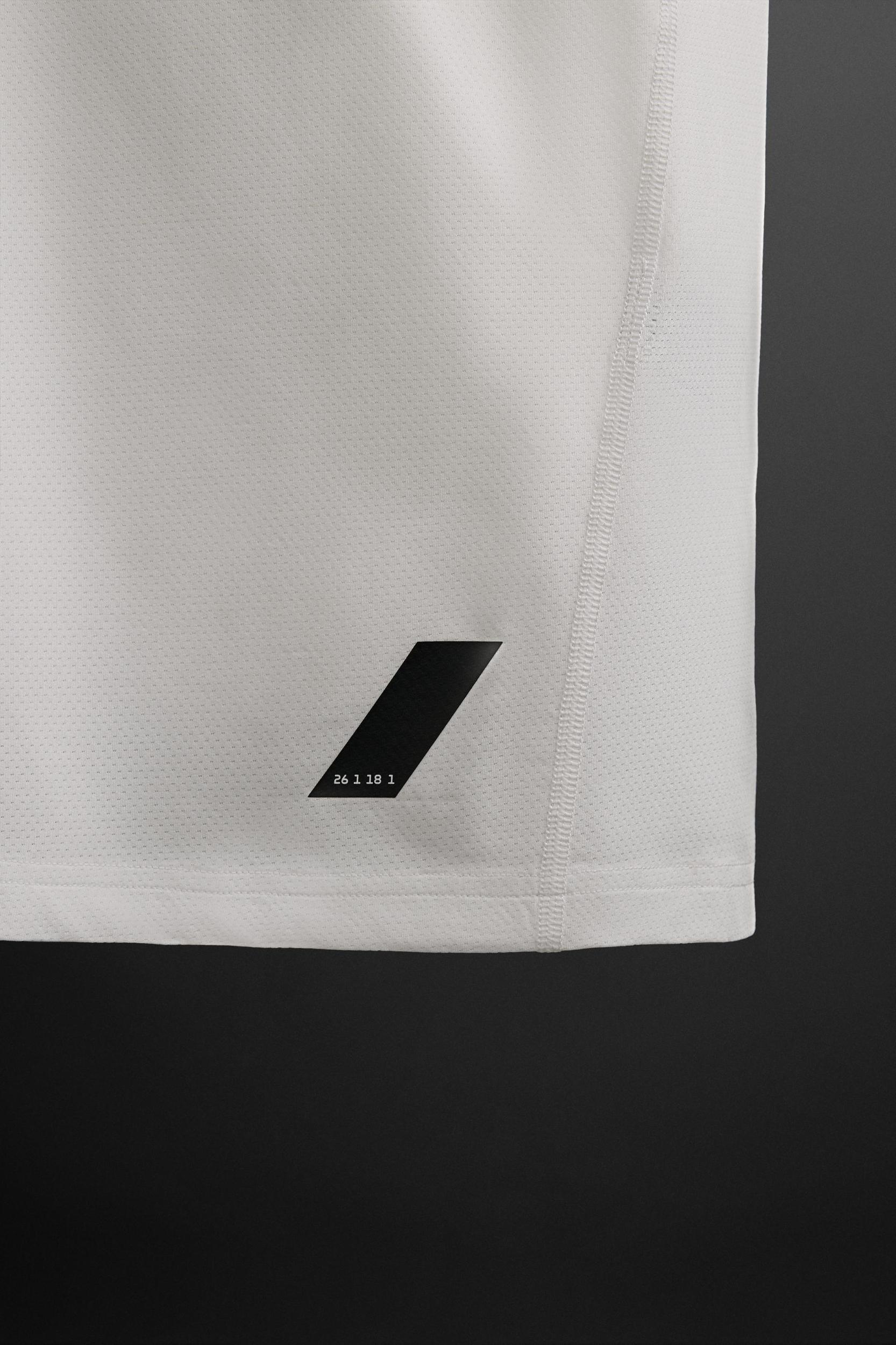 TECHNICAL TANK TOP Product Image