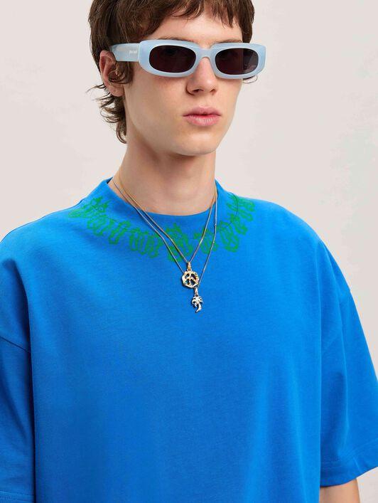 NECK LOGO TEE Product Image