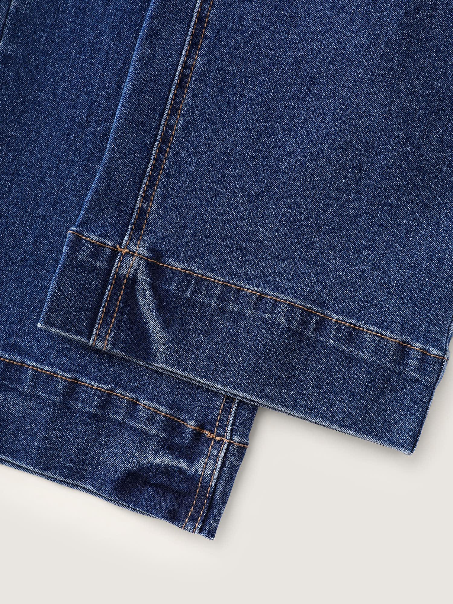 Mid-Rise Stretchy Straight-Leg Jeans Female Product Image