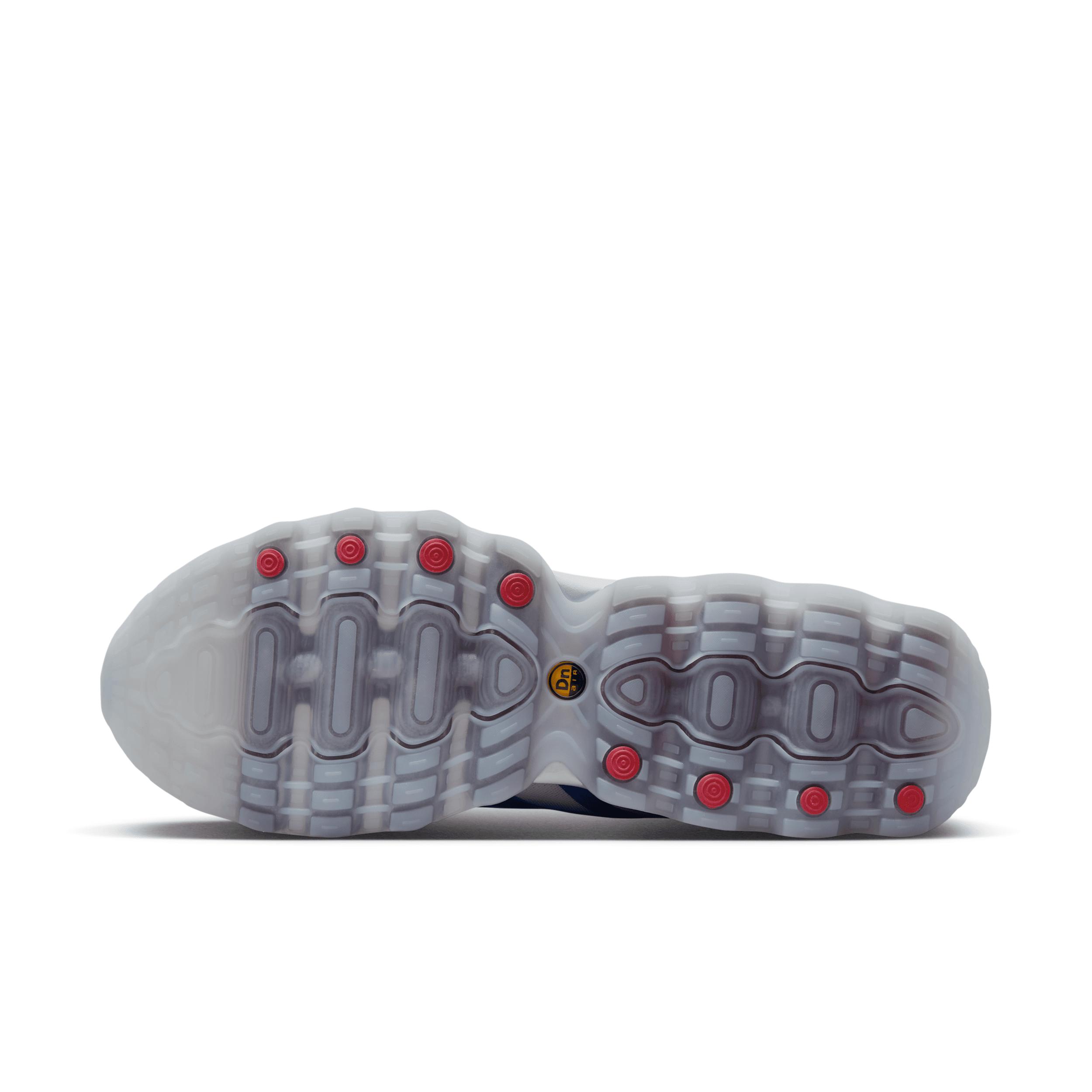 Nike Men's Air Max Dn8 Shoes Product Image