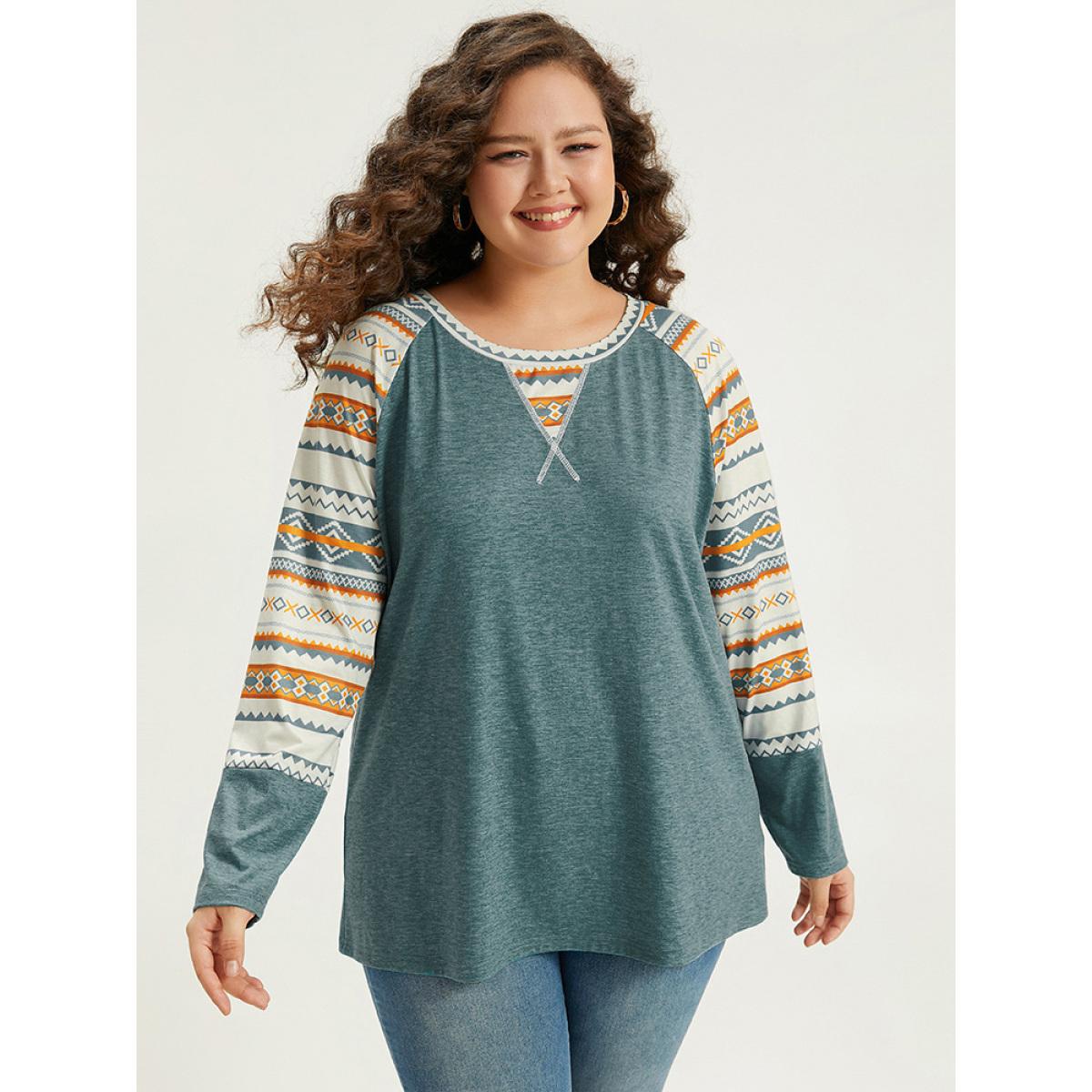 Plus Size Boho Print Raglan Sleeve T-shirt Green Women Casual Printed Bohemian Print Round Neck Dailywear T-shirts BloomChic 28/5X Product Image