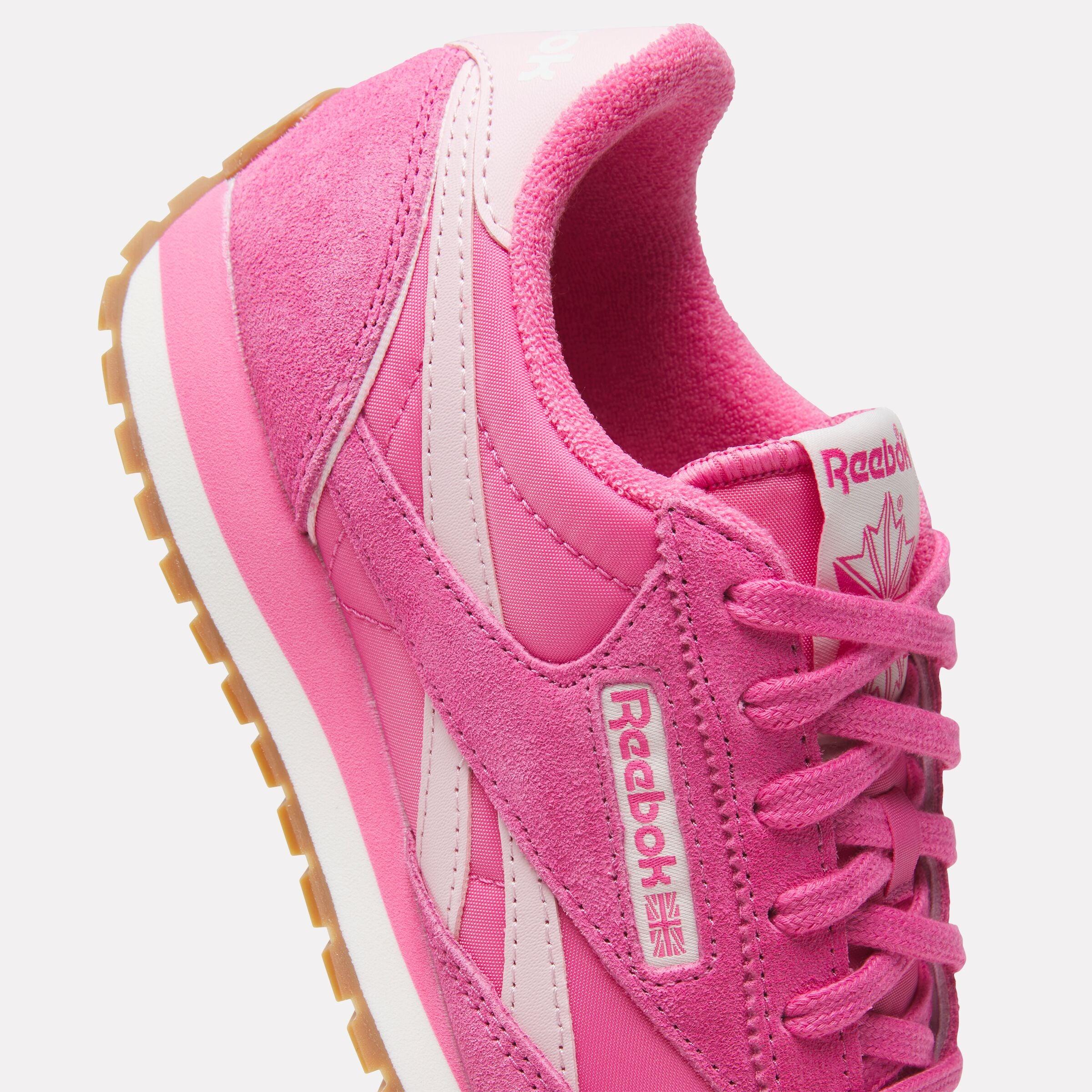 Women's Classic AZ Shoes Female Product Image