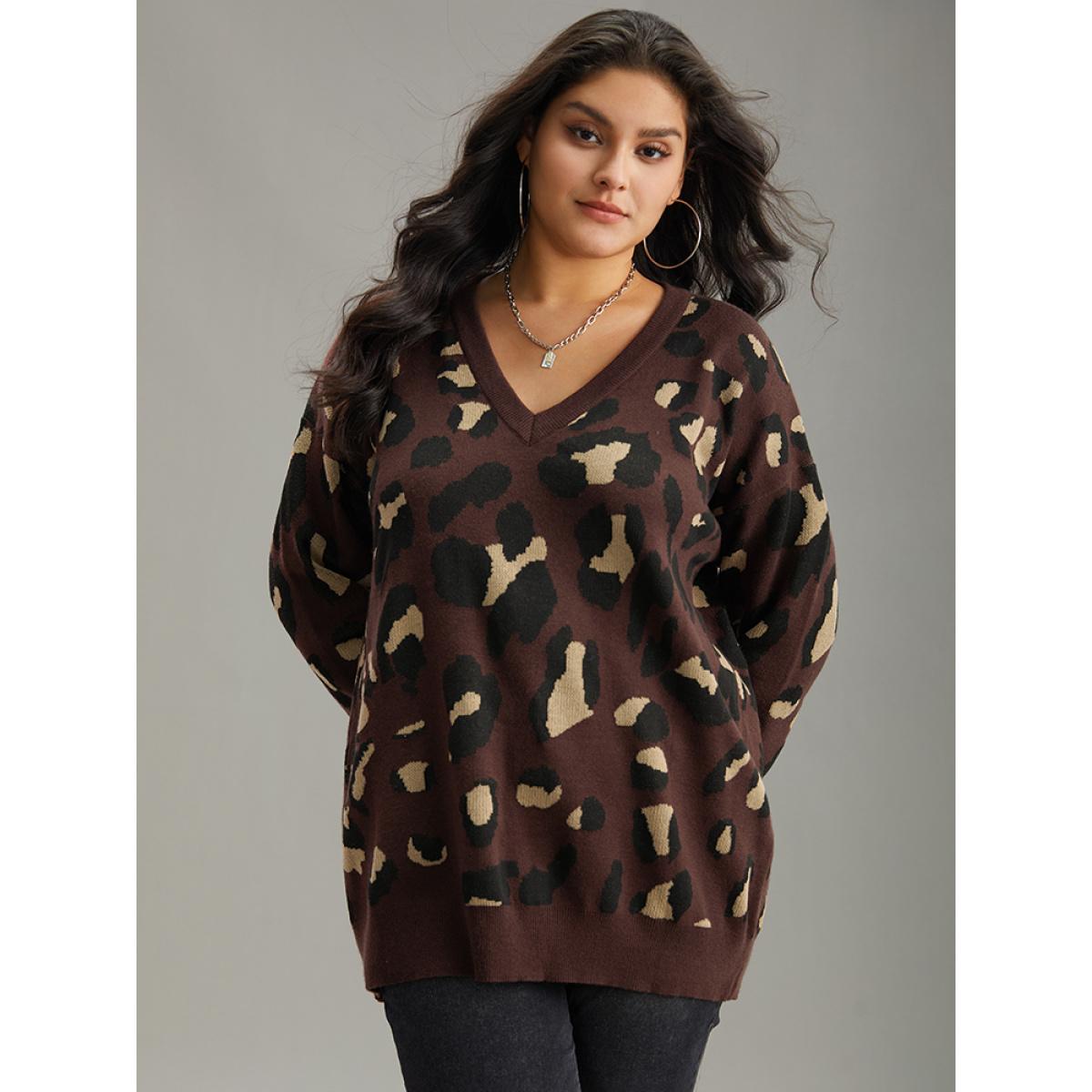 Plus Size Anti-Pilling Leopard Elastic Cuffs Pullover DarkBrown Women Casual Loose Long Sleeve V-neck Dailywear Pullovers BloomChic 10/M Product Image