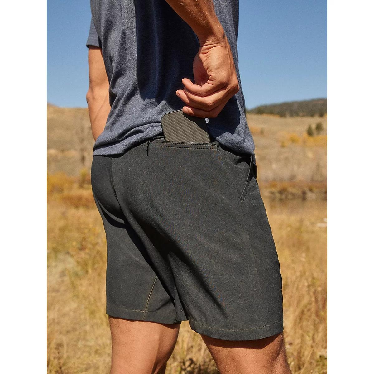 Wrangler ATG™ Men's Gym to Trail Short in Poppyseed Product Image