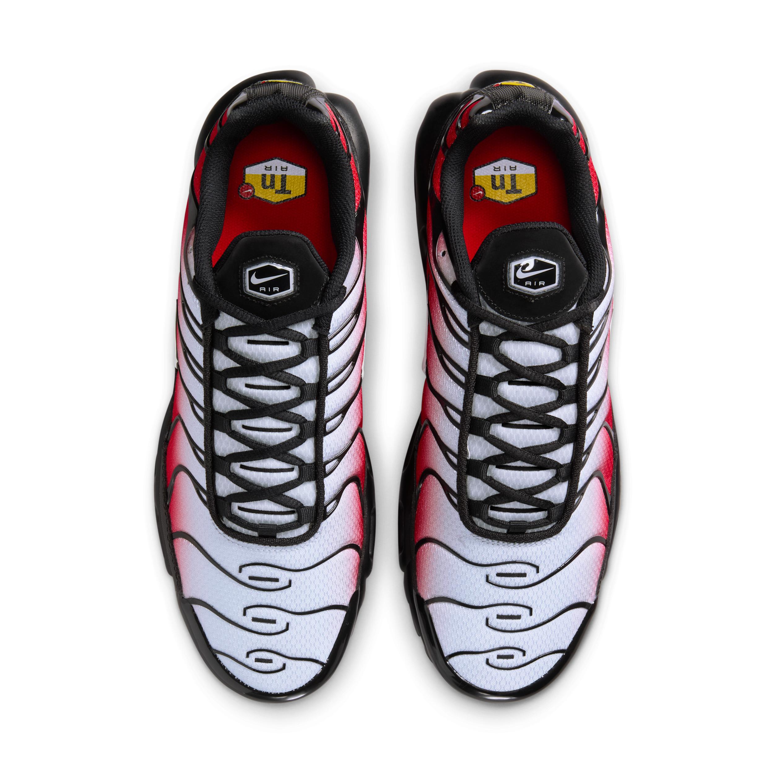 Nike Men's Air Max Plus Shoes Product Image