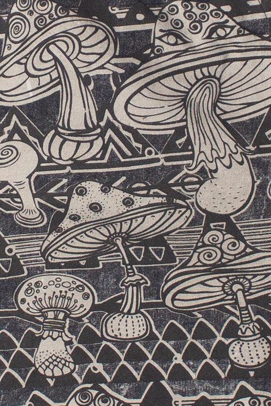 Mushroom Printed Sweatshorts Product Image