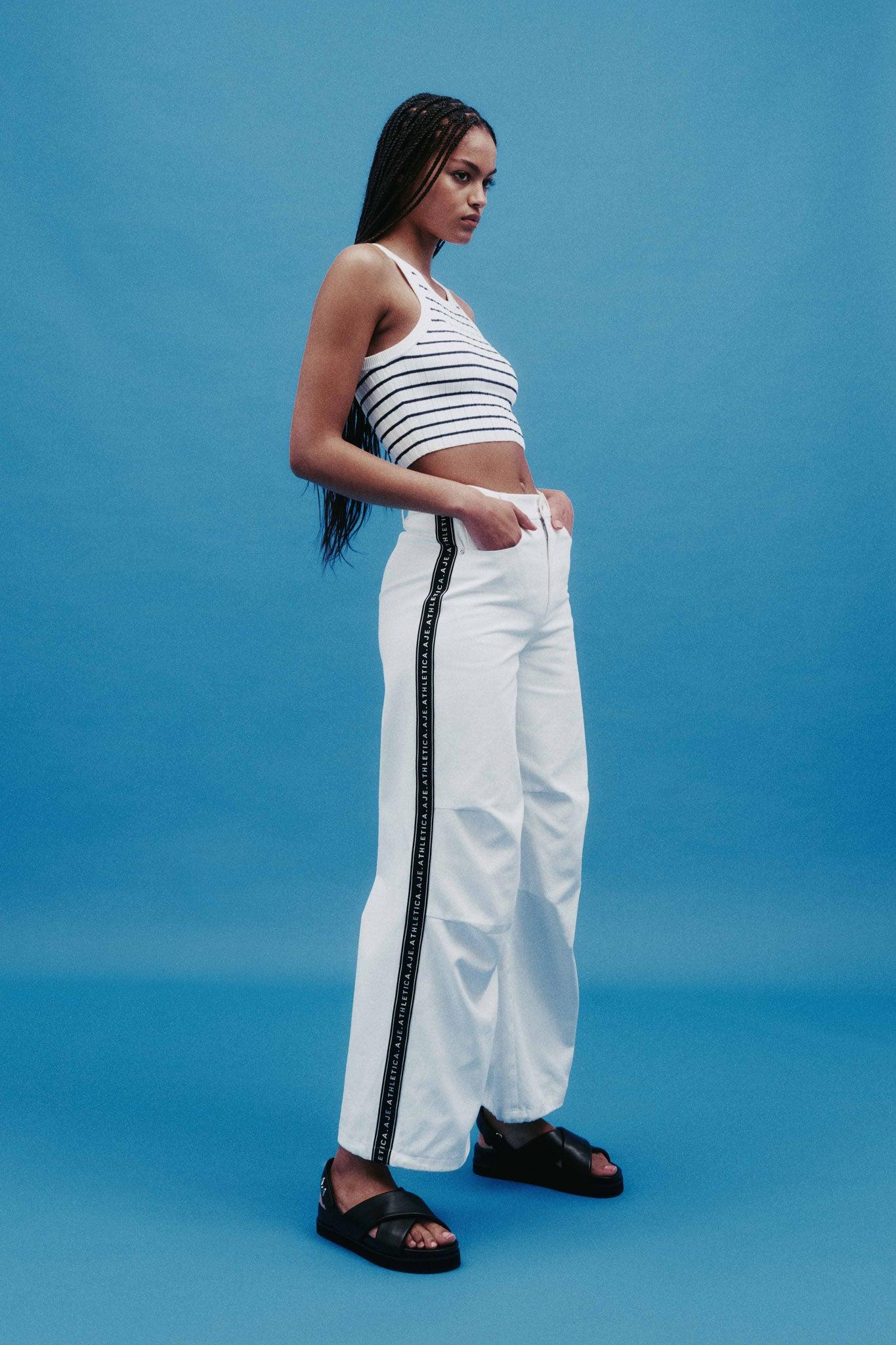 Belted Vest 713 Product Image