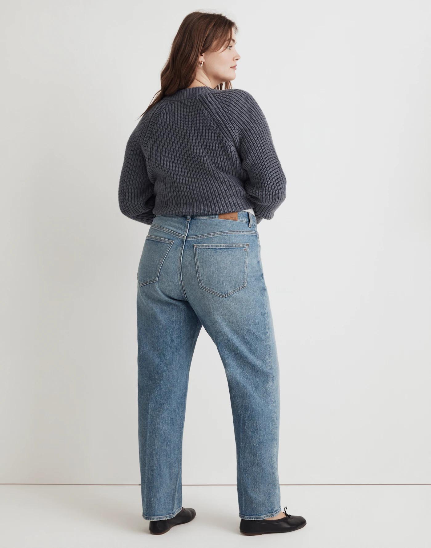 The Plus Curvy '90s Straight Jean Product Image