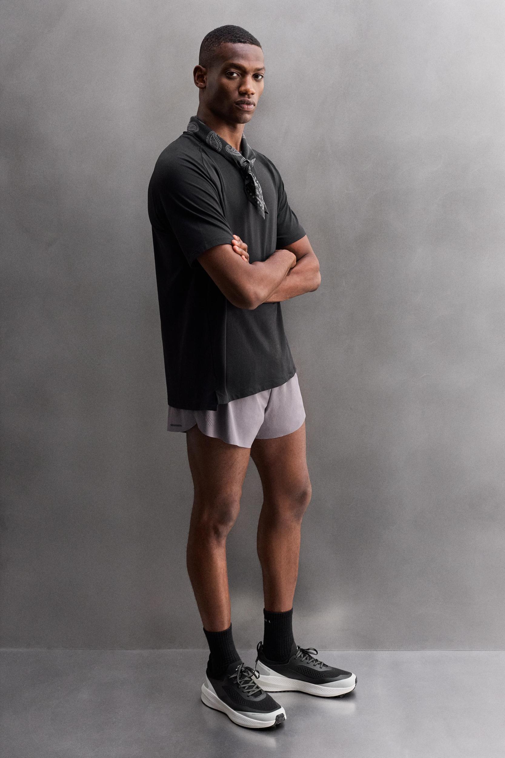 RUNNING SNEAKERS Product Image