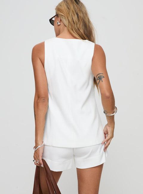 Lesky Set White Product Image