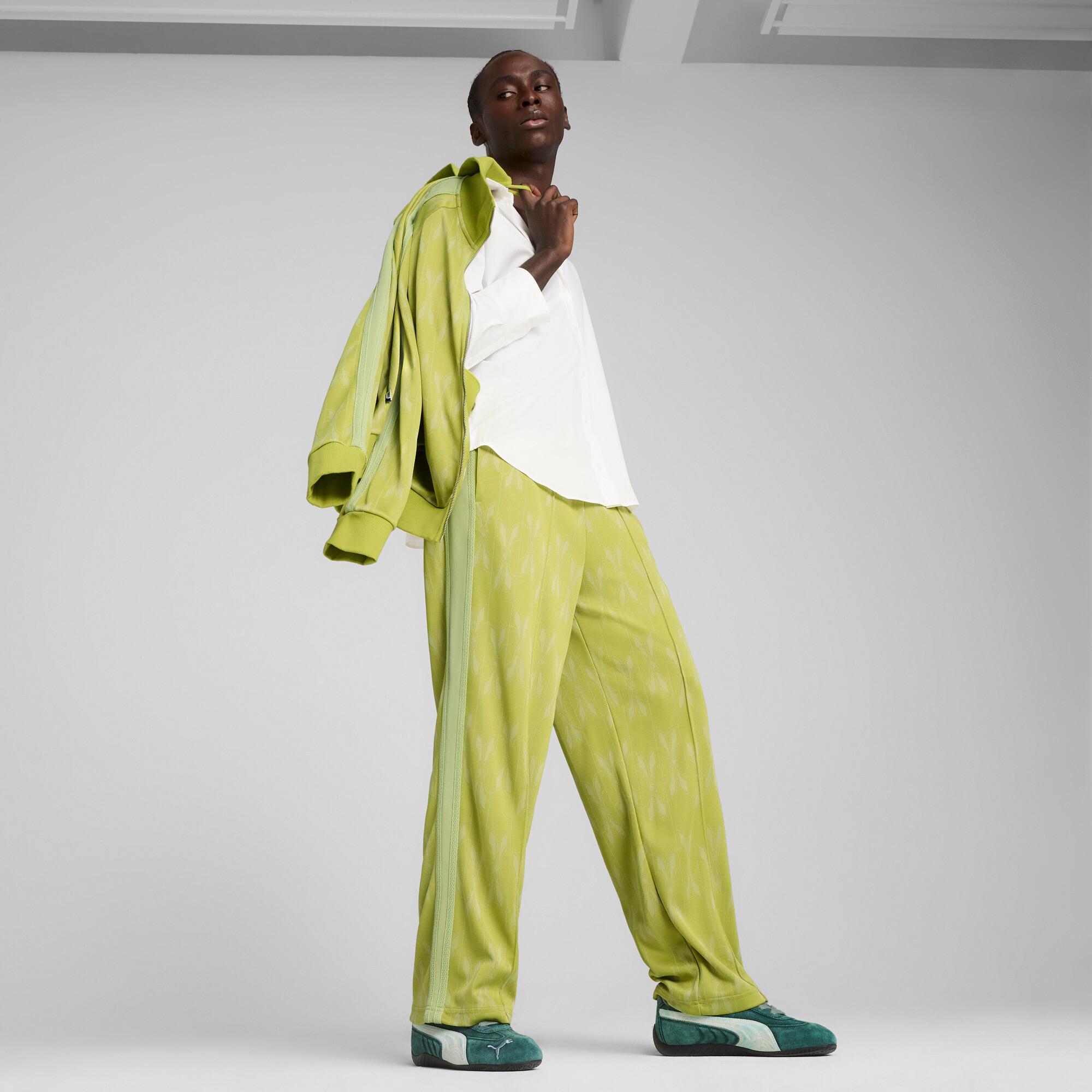 The NeverWorn V T7 Track Pants Men Product Image