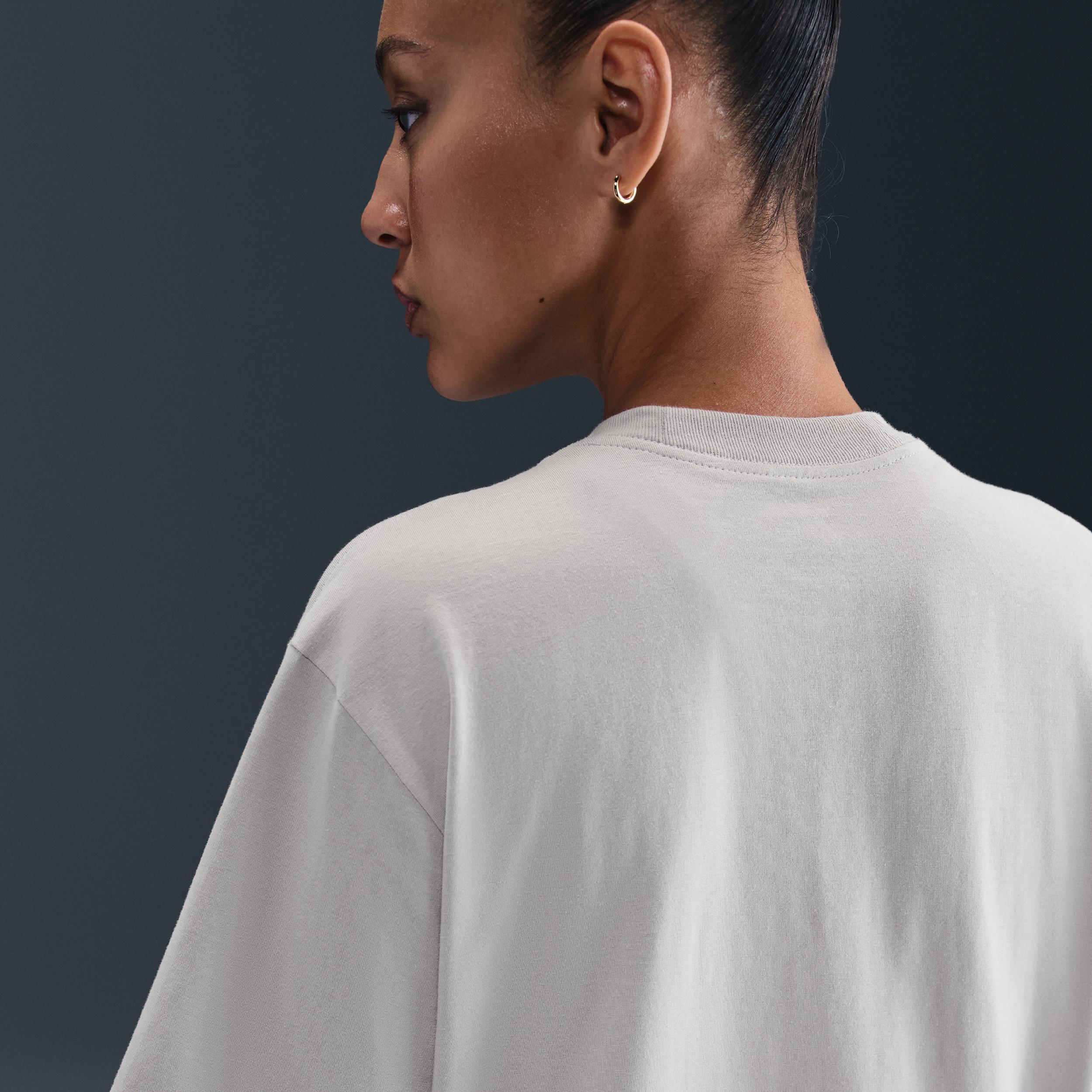 Womens Nike Sportswear Essential Boxy Graphic T-Shirt | IH7810-009 Product Image