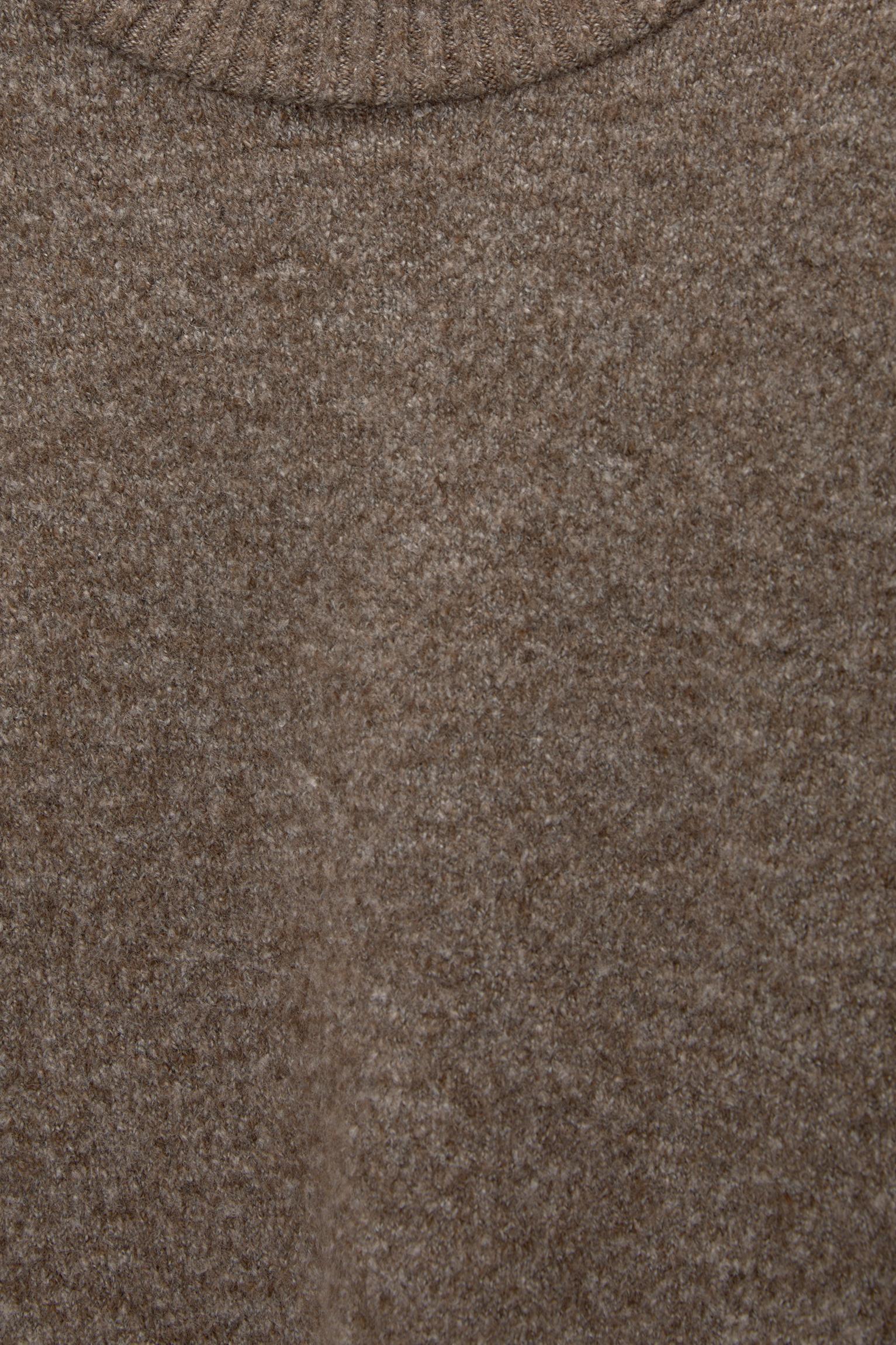 Basic sweater Product Image