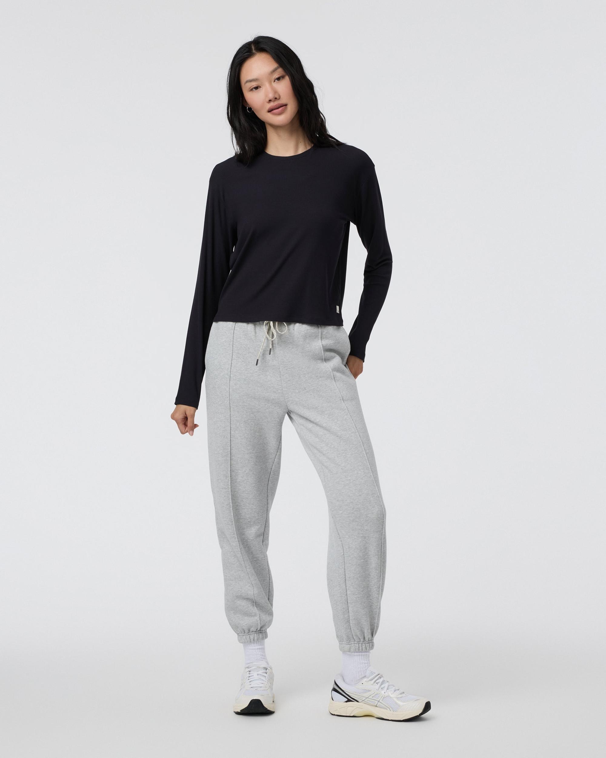 Long Sleeve Cove Relaxed Tee Product Image