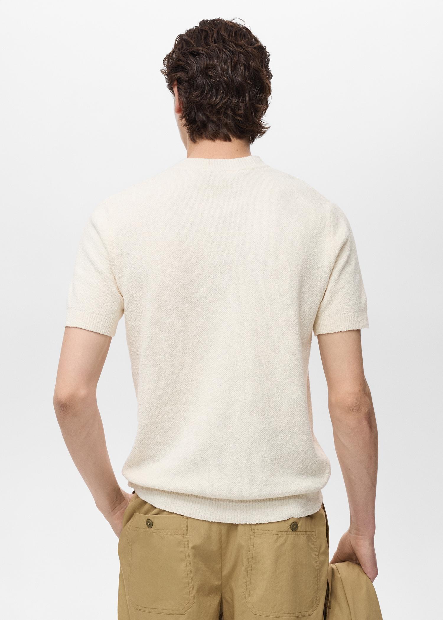 Cotton fine-knit t-shirt - Men | MANGO USA Product Image
