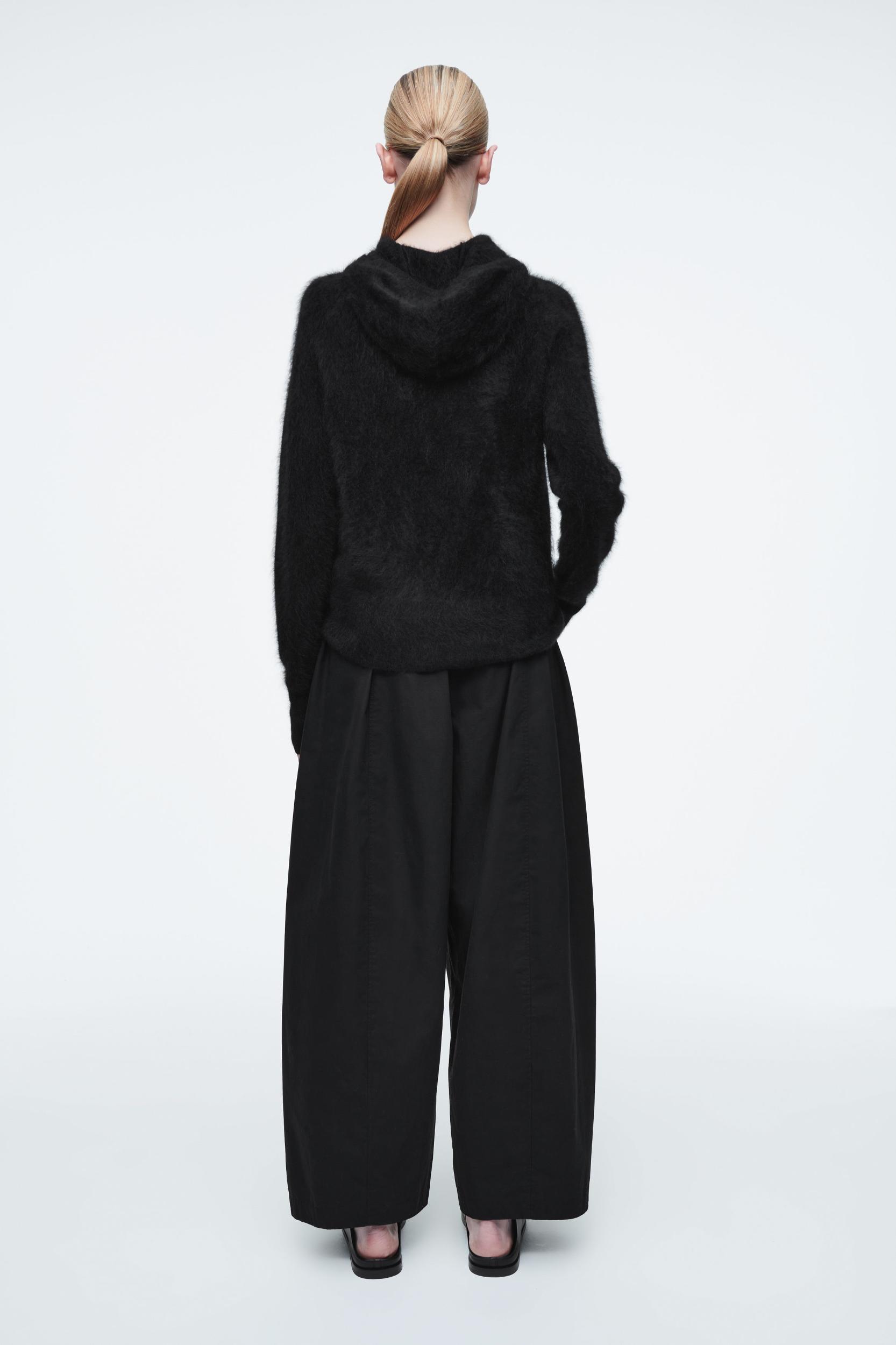 PURE BRUSHED-CASHMERE HOODIE Product Image