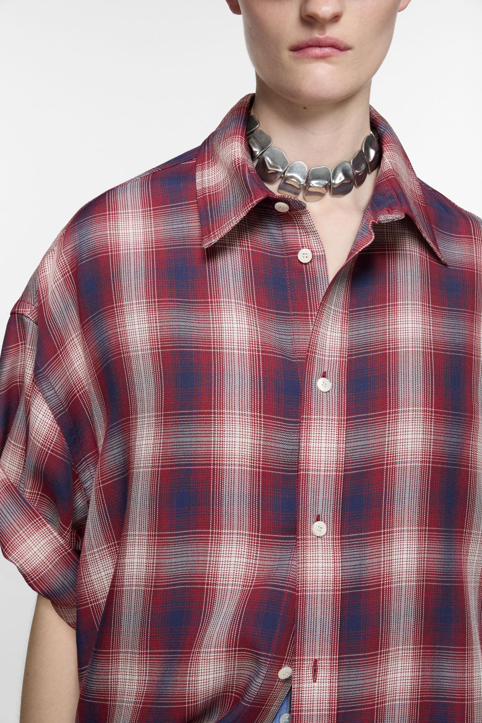 Button-up shirt Product Image